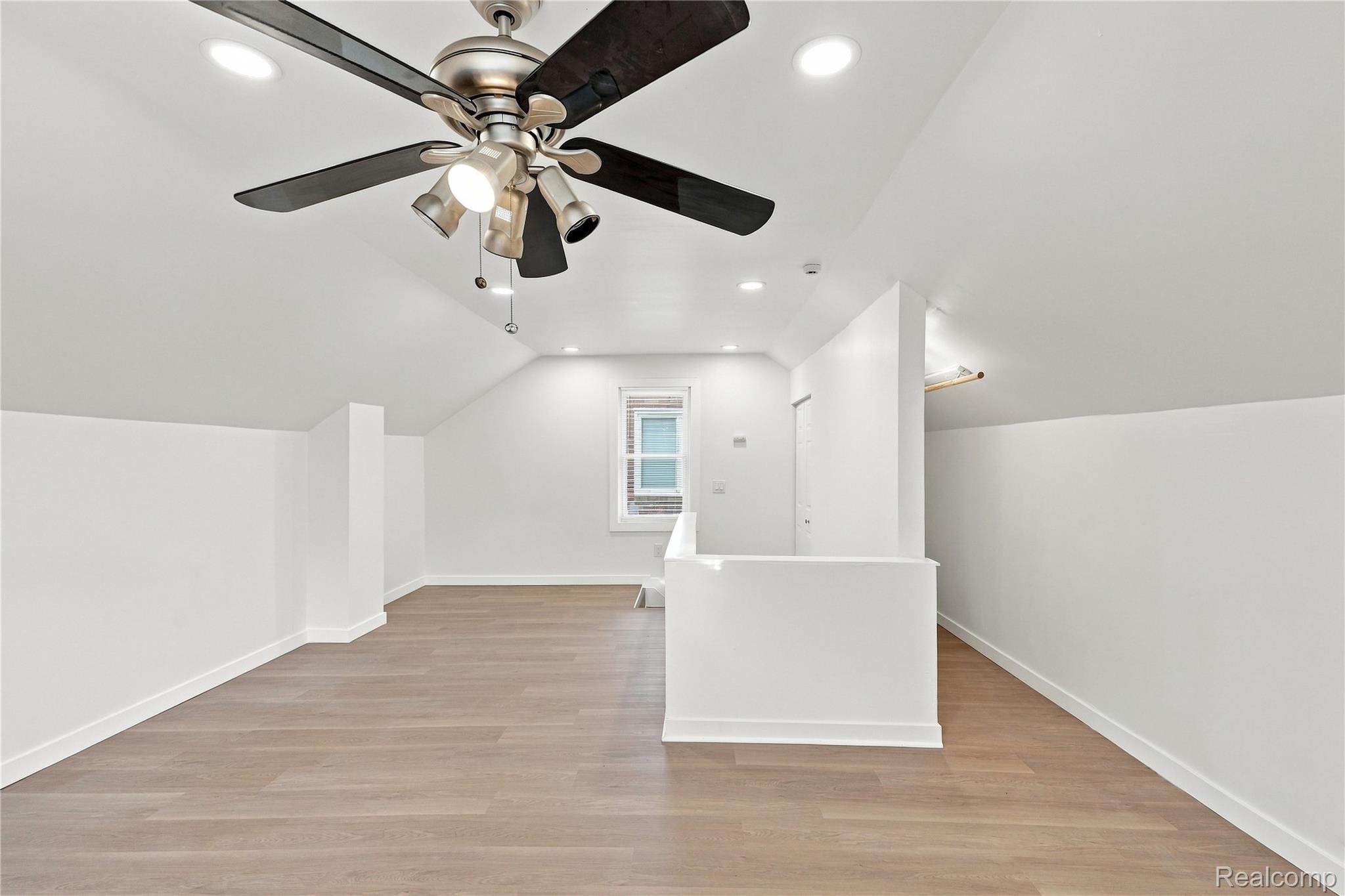 14119 Edmore Drive Property Photo 23