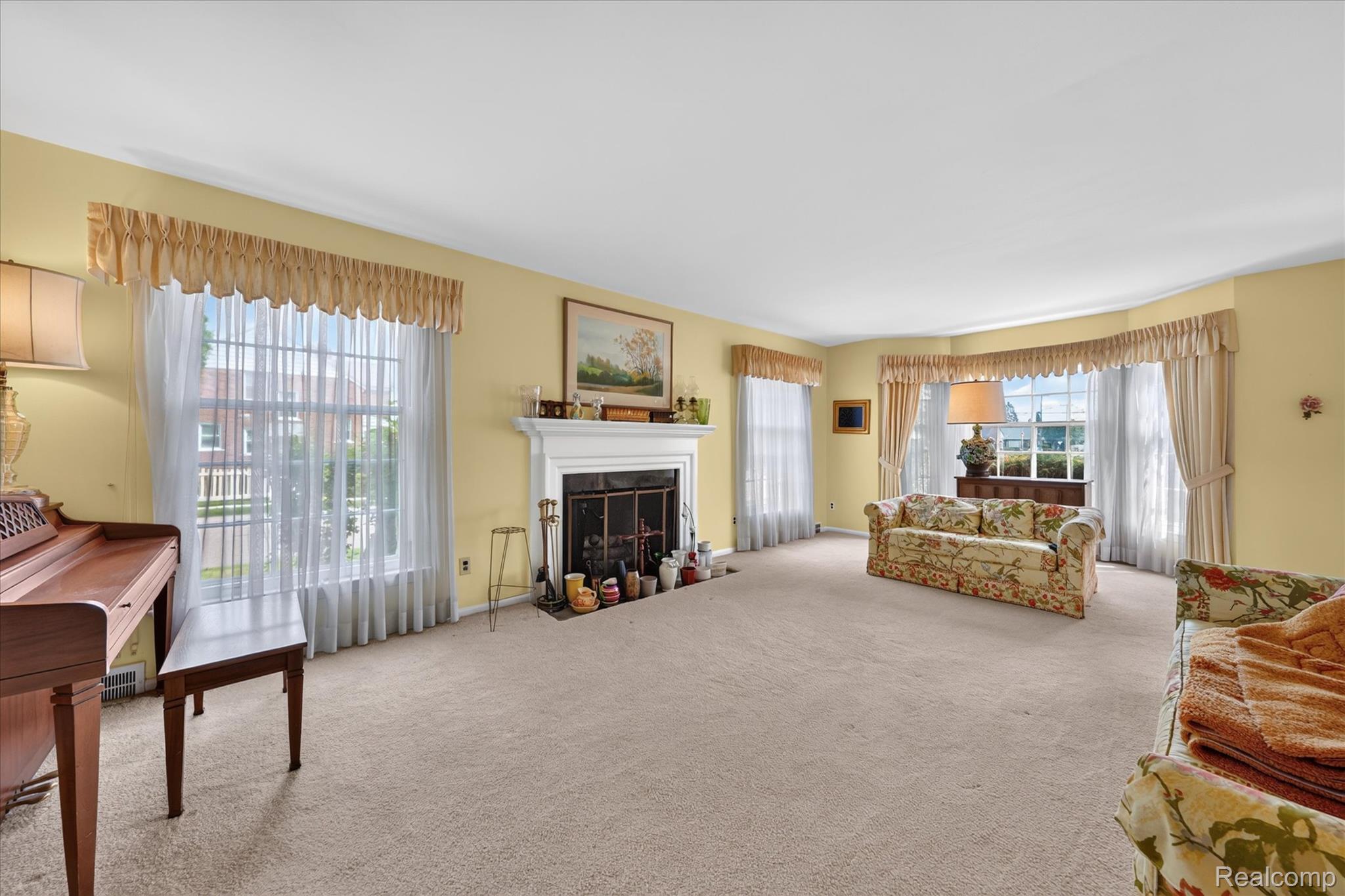 19209 Lauder Street Property Photo 5