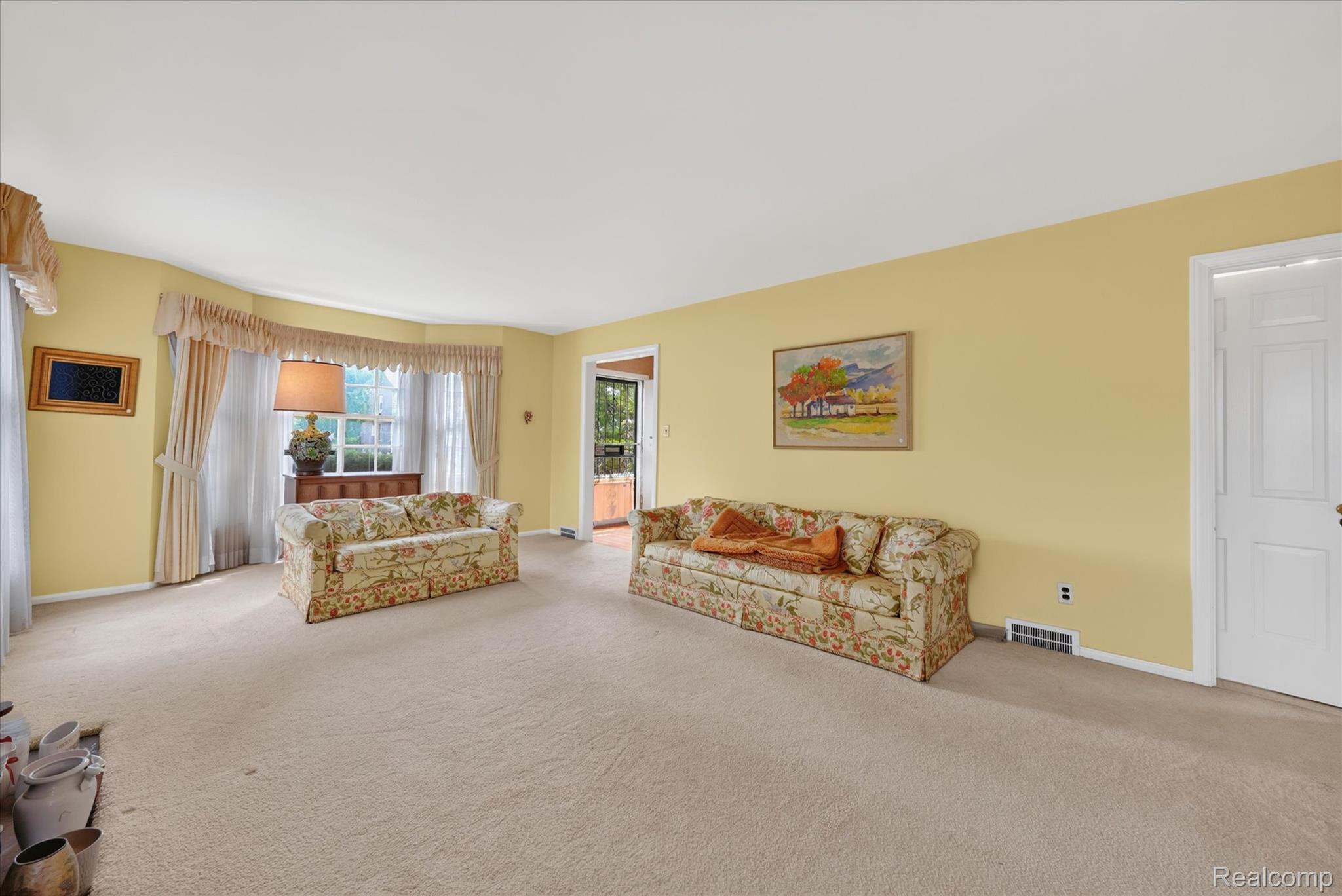 19209 Lauder Street Property Photo 8