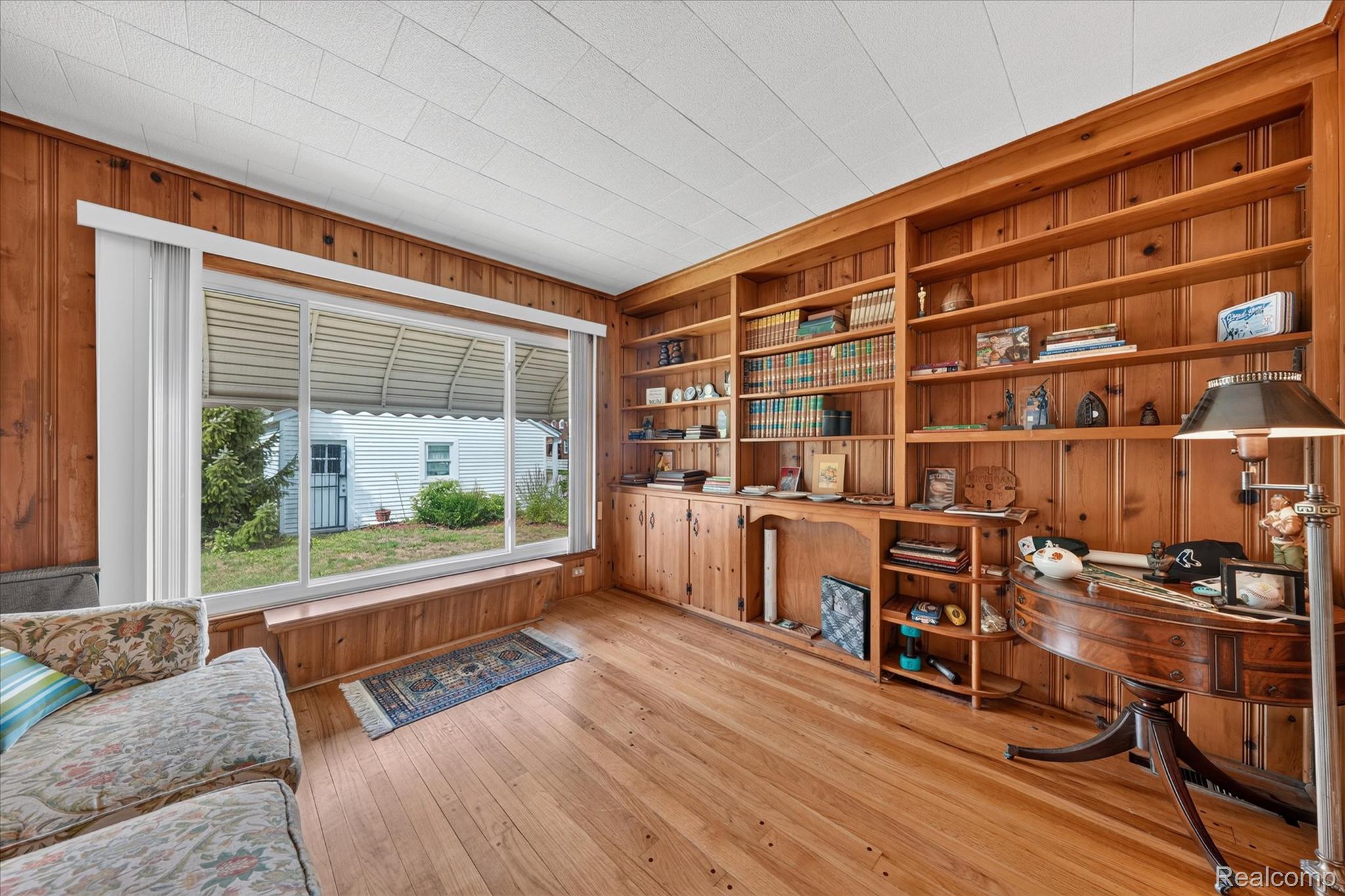 19209 Lauder Street Property Photo 12