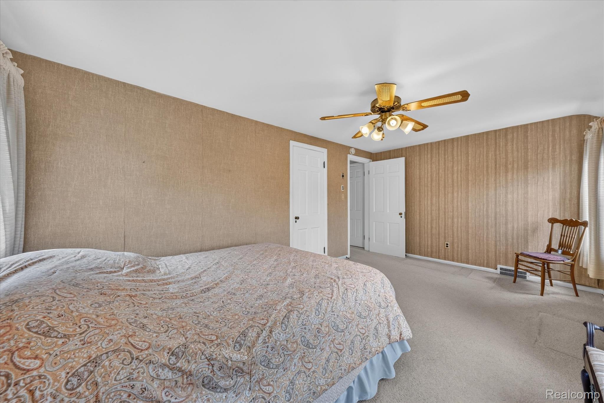 19209 Lauder Street Property Photo 25