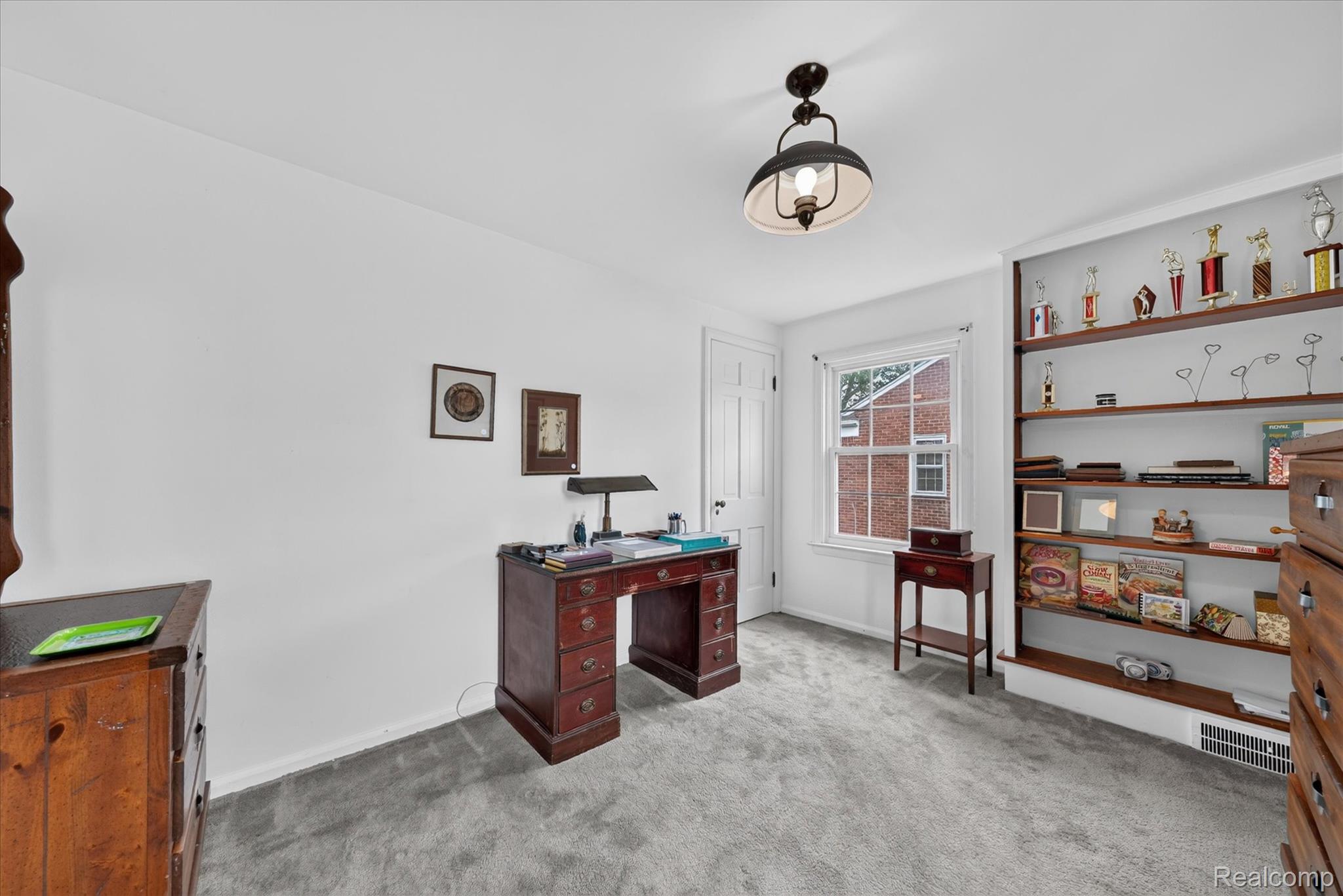 19209 Lauder Street Property Photo 34