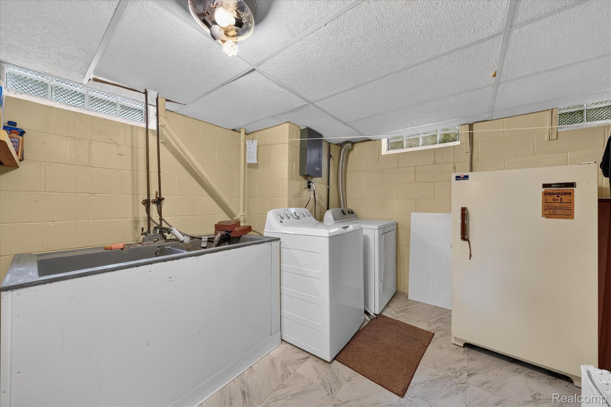 19209 Lauder Street Property Photo 40