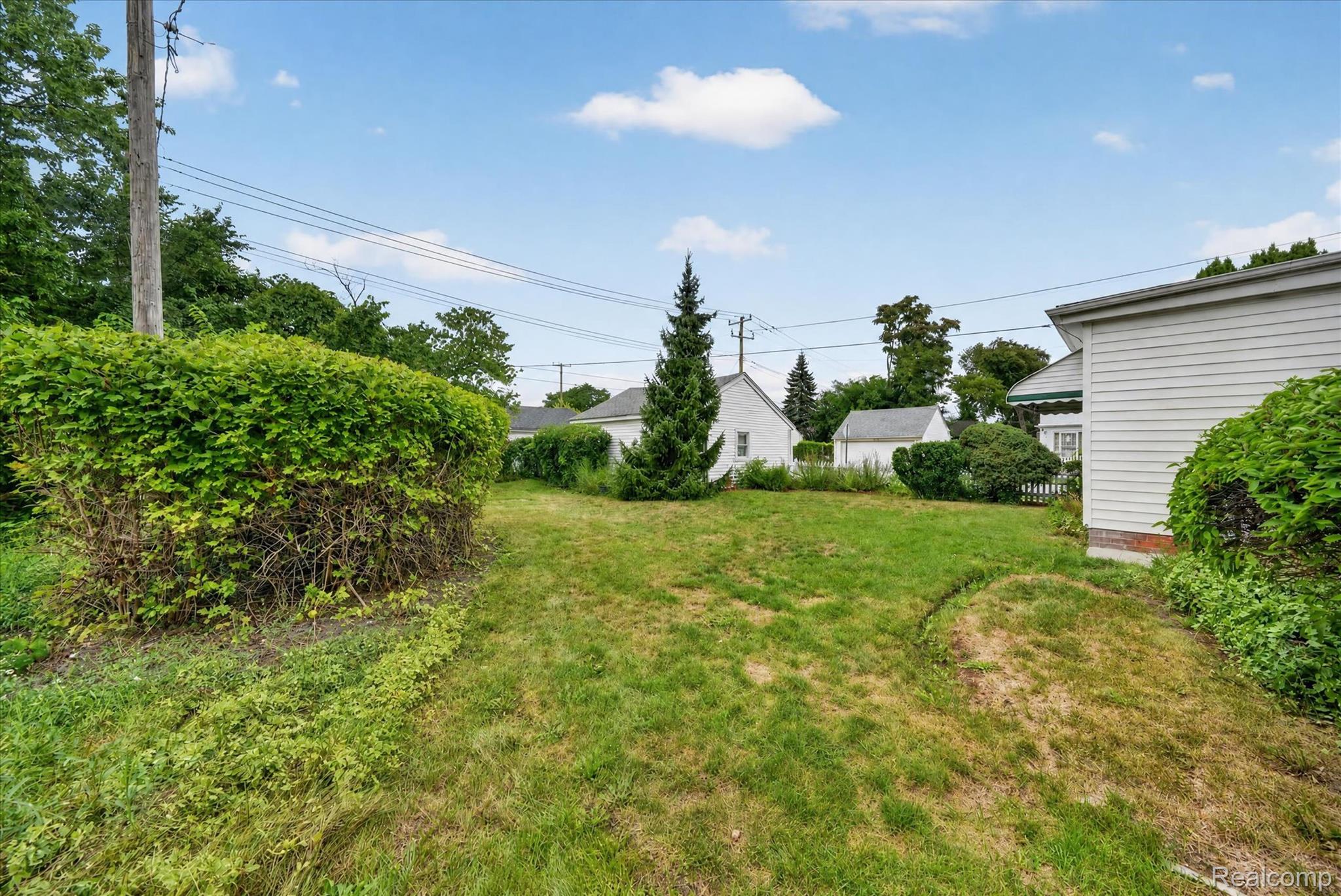 19209 Lauder Street Property Photo 46