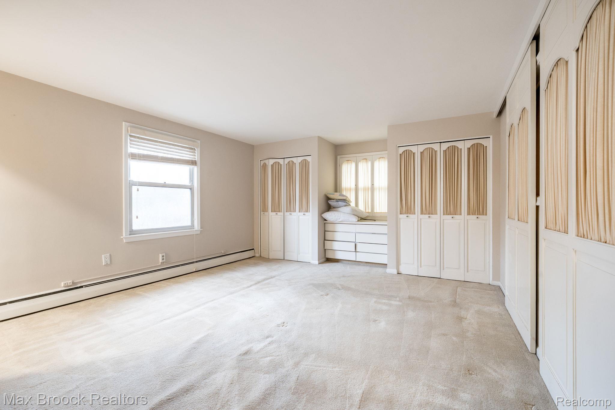 25461 Tweed Drive Property Photo 27