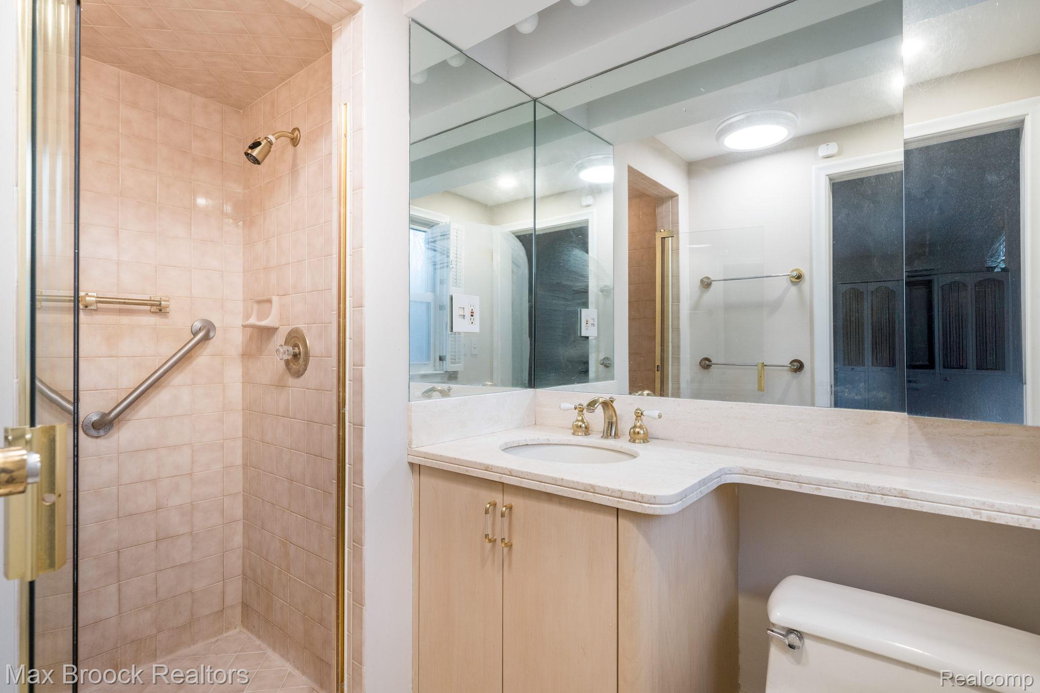 25461 Tweed Drive Property Photo 28