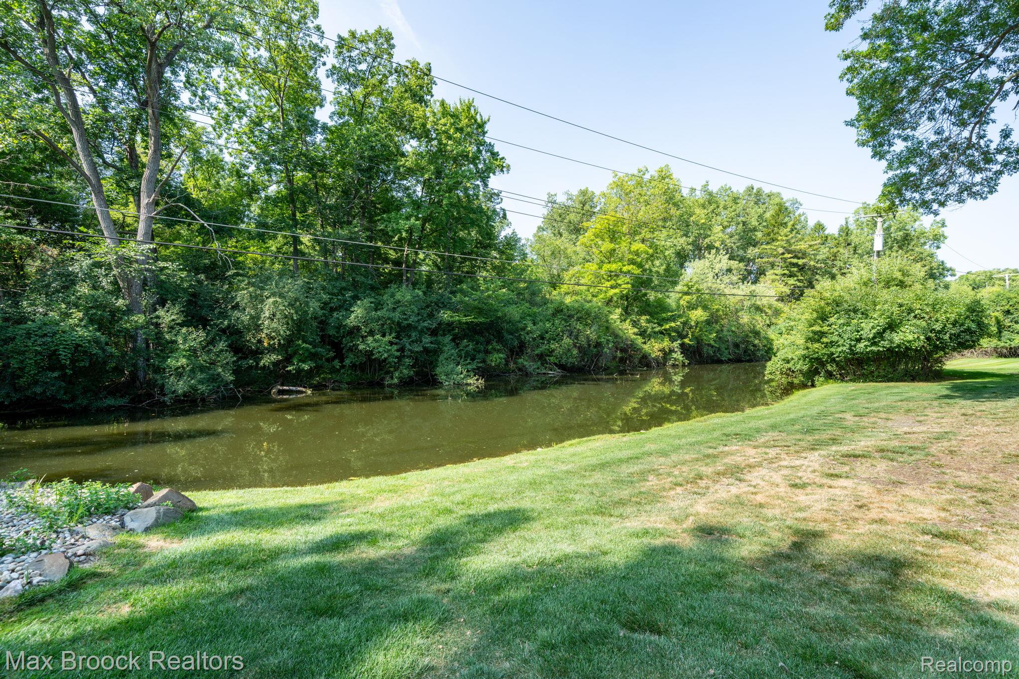 25461 Tweed Drive Property Photo 40