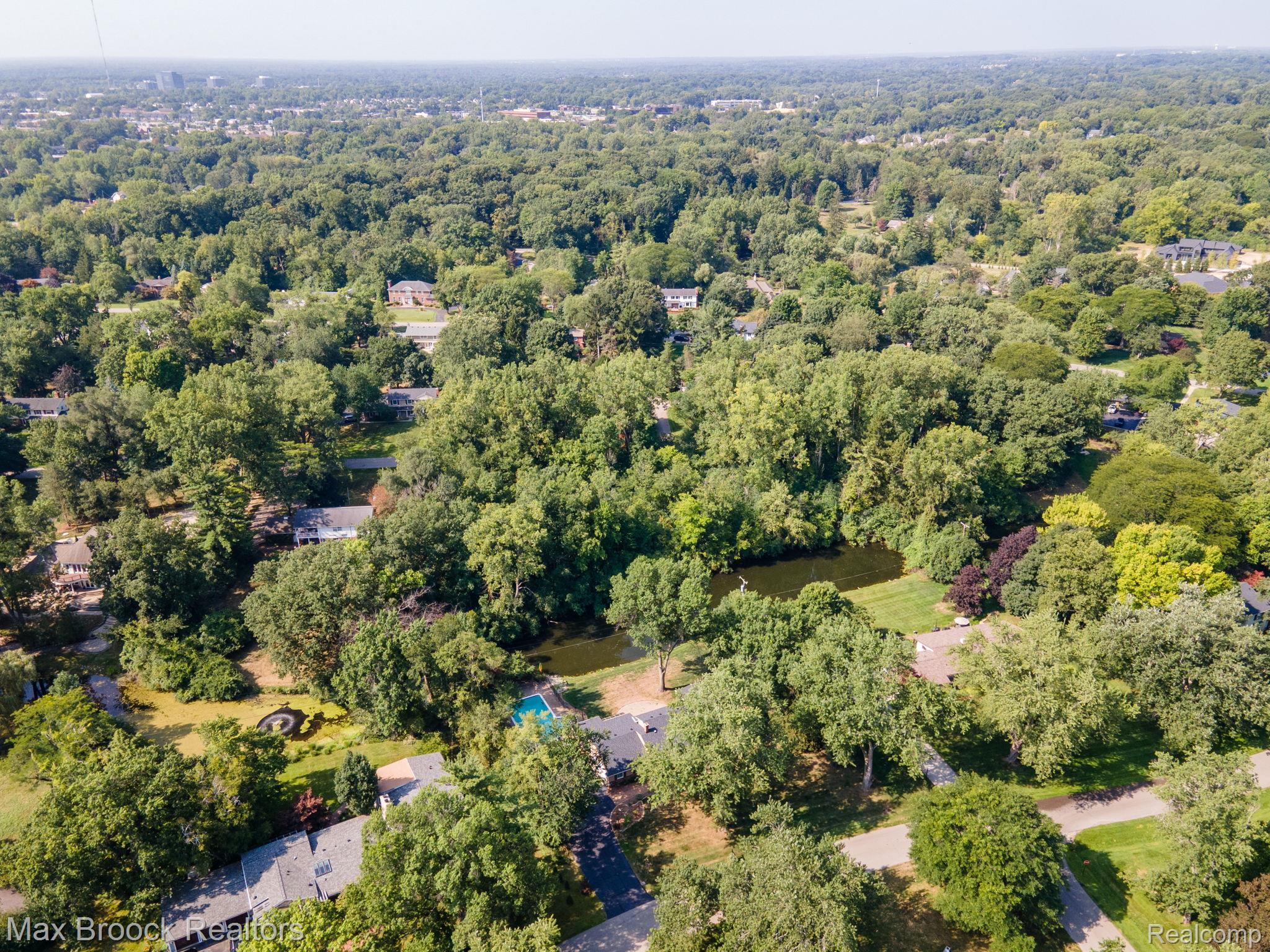 25461 Tweed Drive Property Photo 43