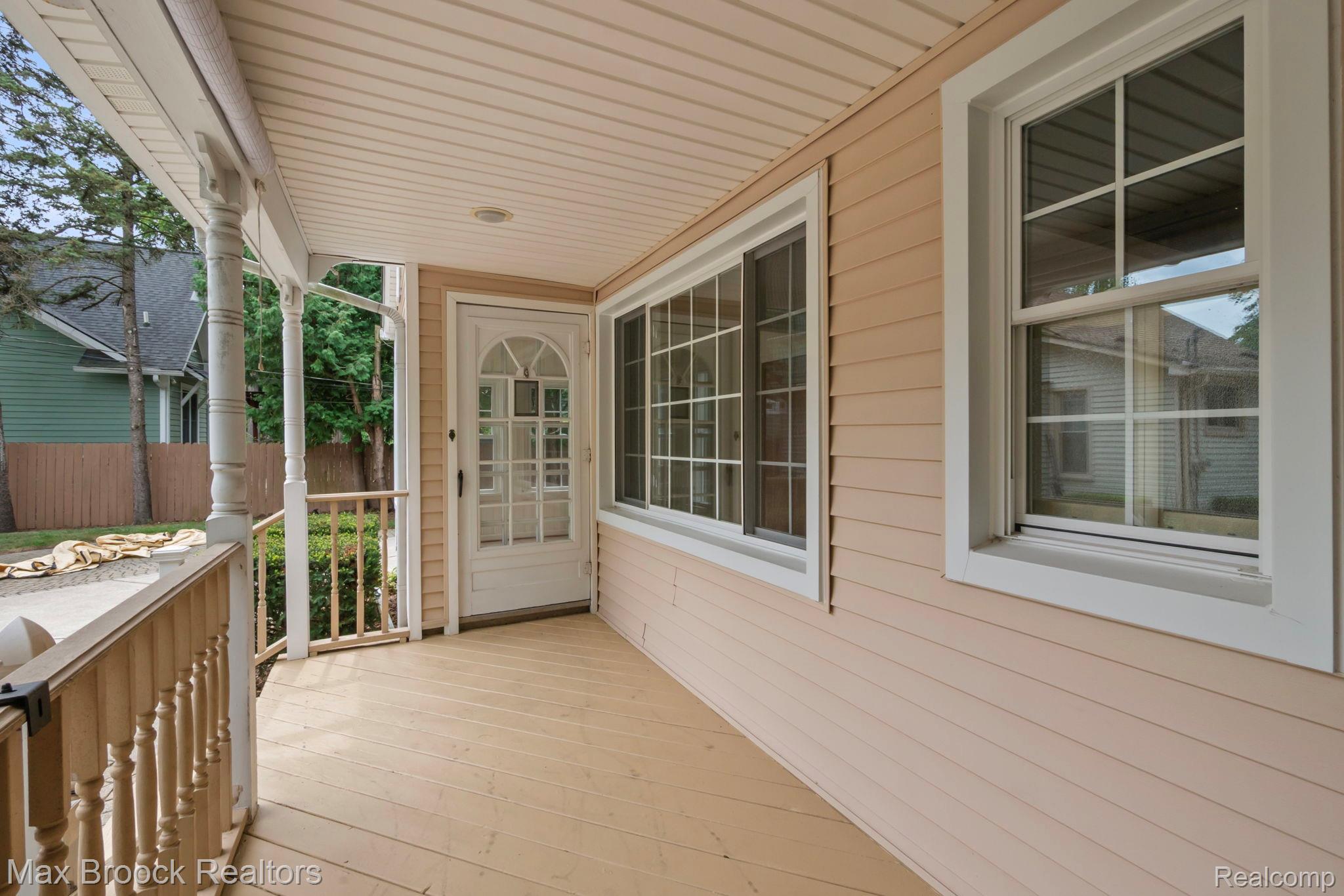 364 S Wing Street Property Photo 13