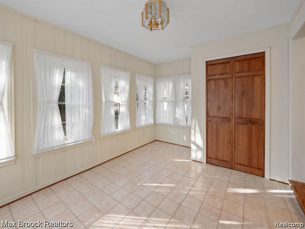 364 S Wing Street Property Photo 14