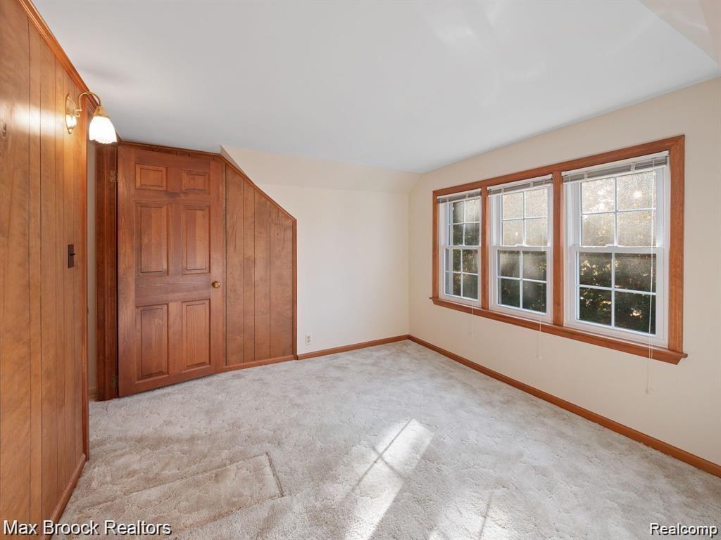 364 S Wing Street Property Photo 35