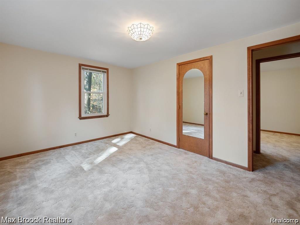 364 S Wing Street Property Photo 38