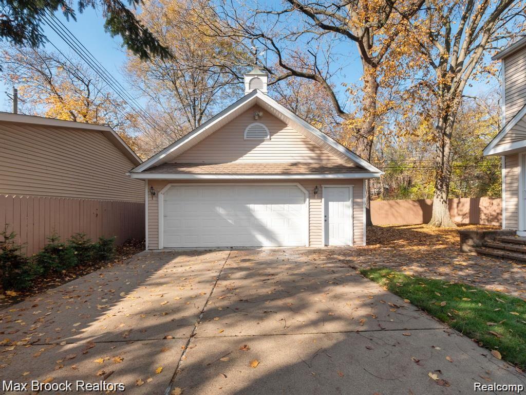 364 S Wing Street Property Photo 41