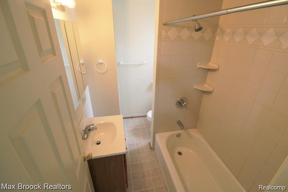 364 S Wing Street Property Photo 56