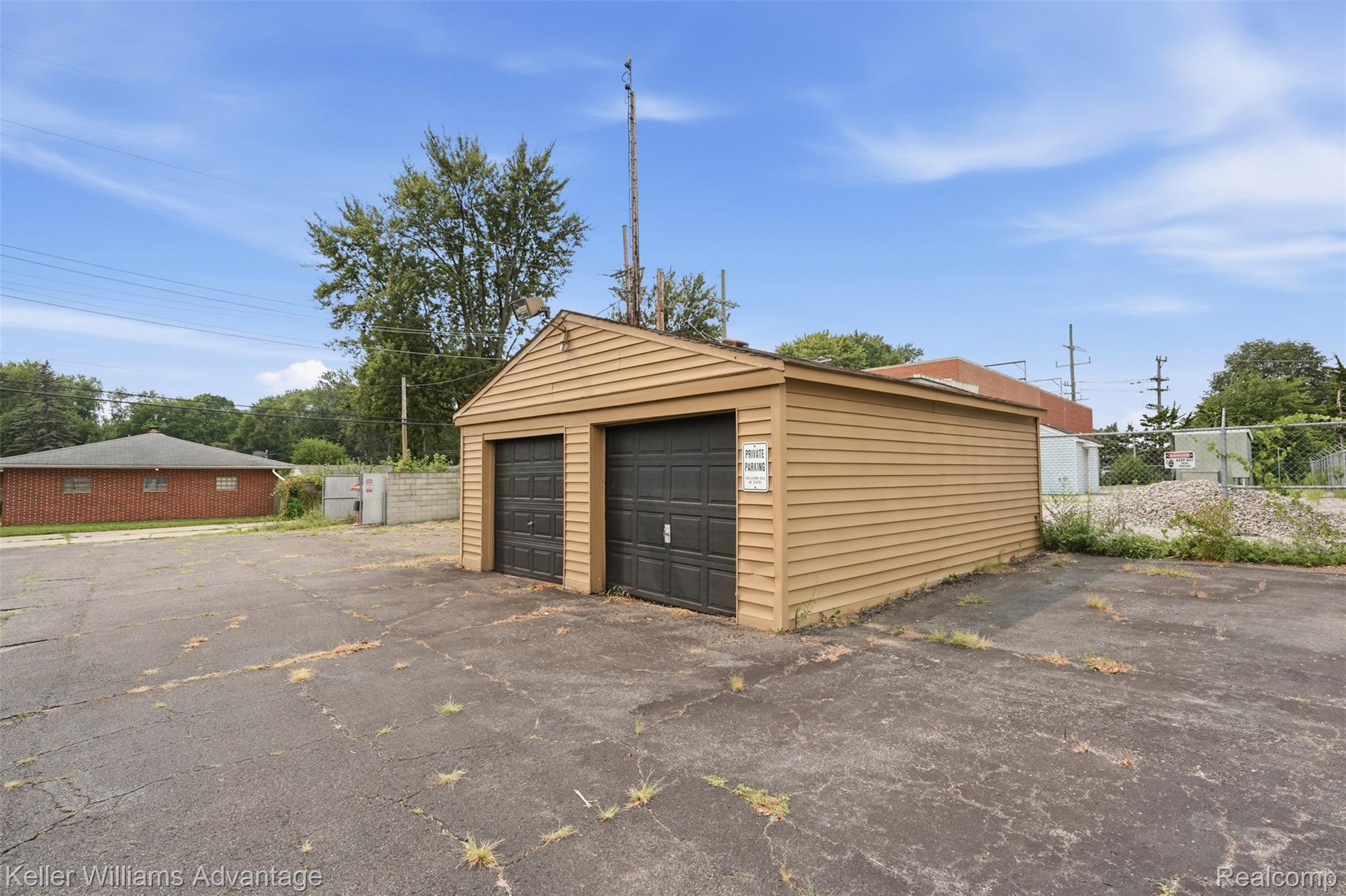 23589 Van Born Road Property Photo 8