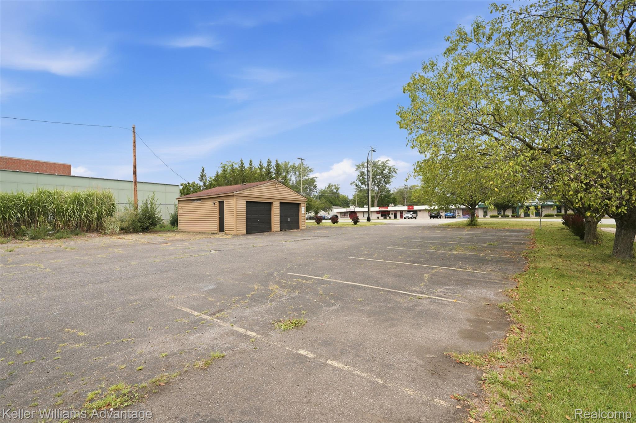 23589 Van Born Road Property Photo 9