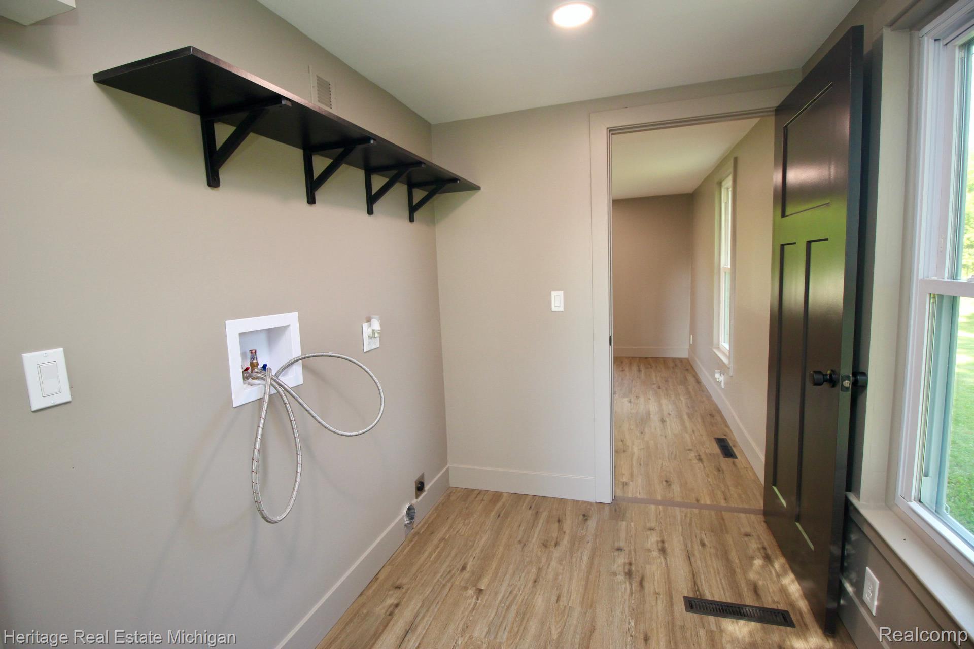 7856 Newberry Road Property Photo 13