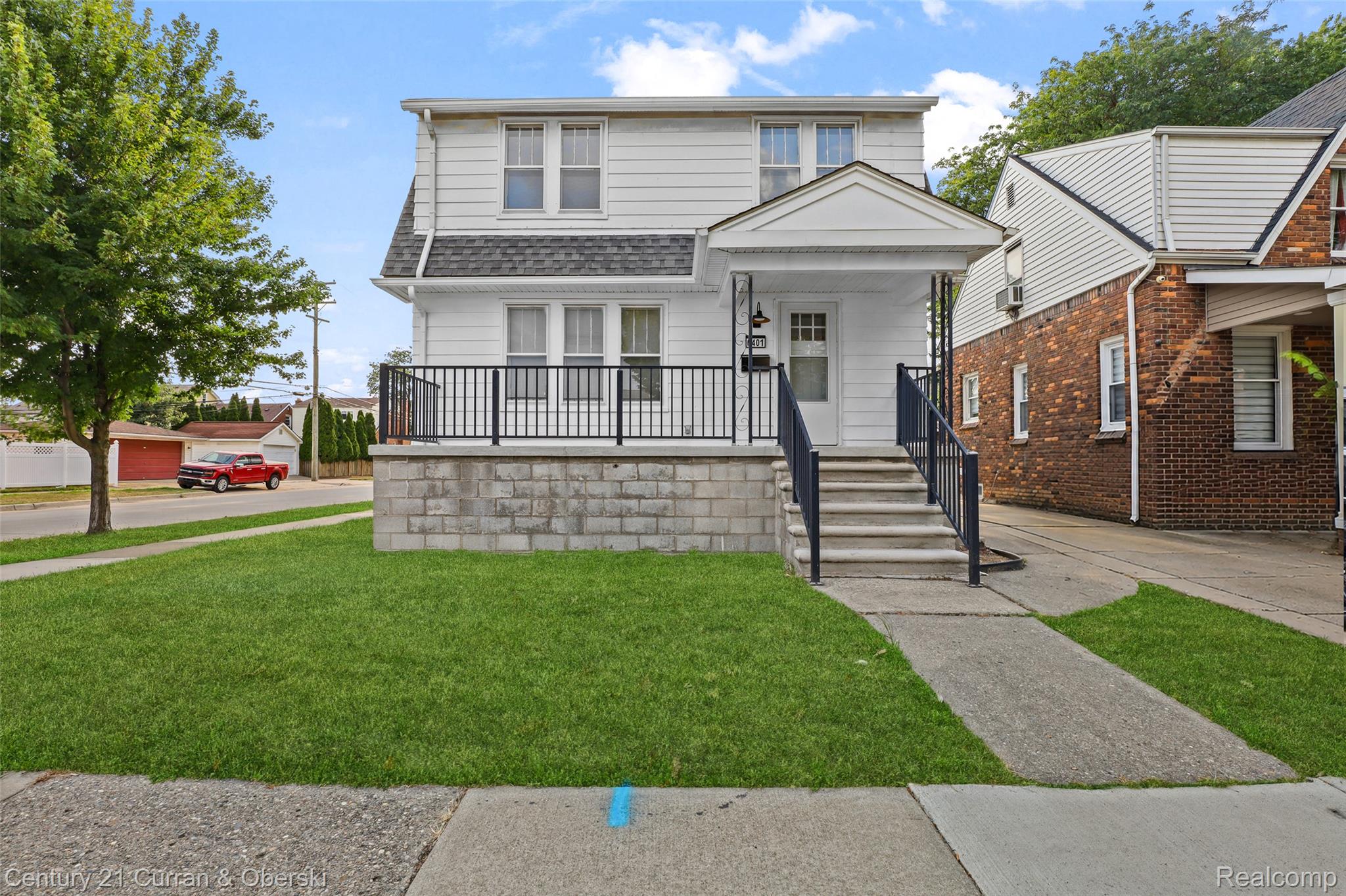 6401 Payne Avenue Property Photo 1