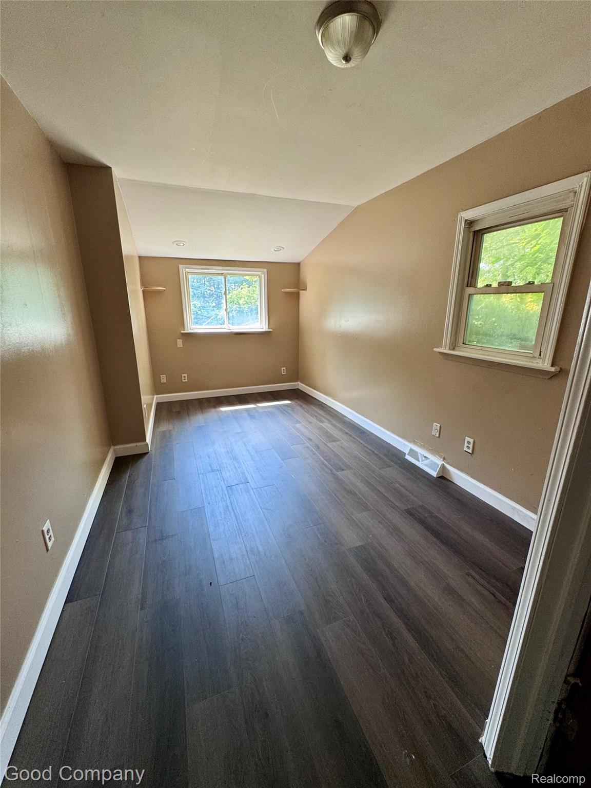 25516 Keeler Property Photo 5
