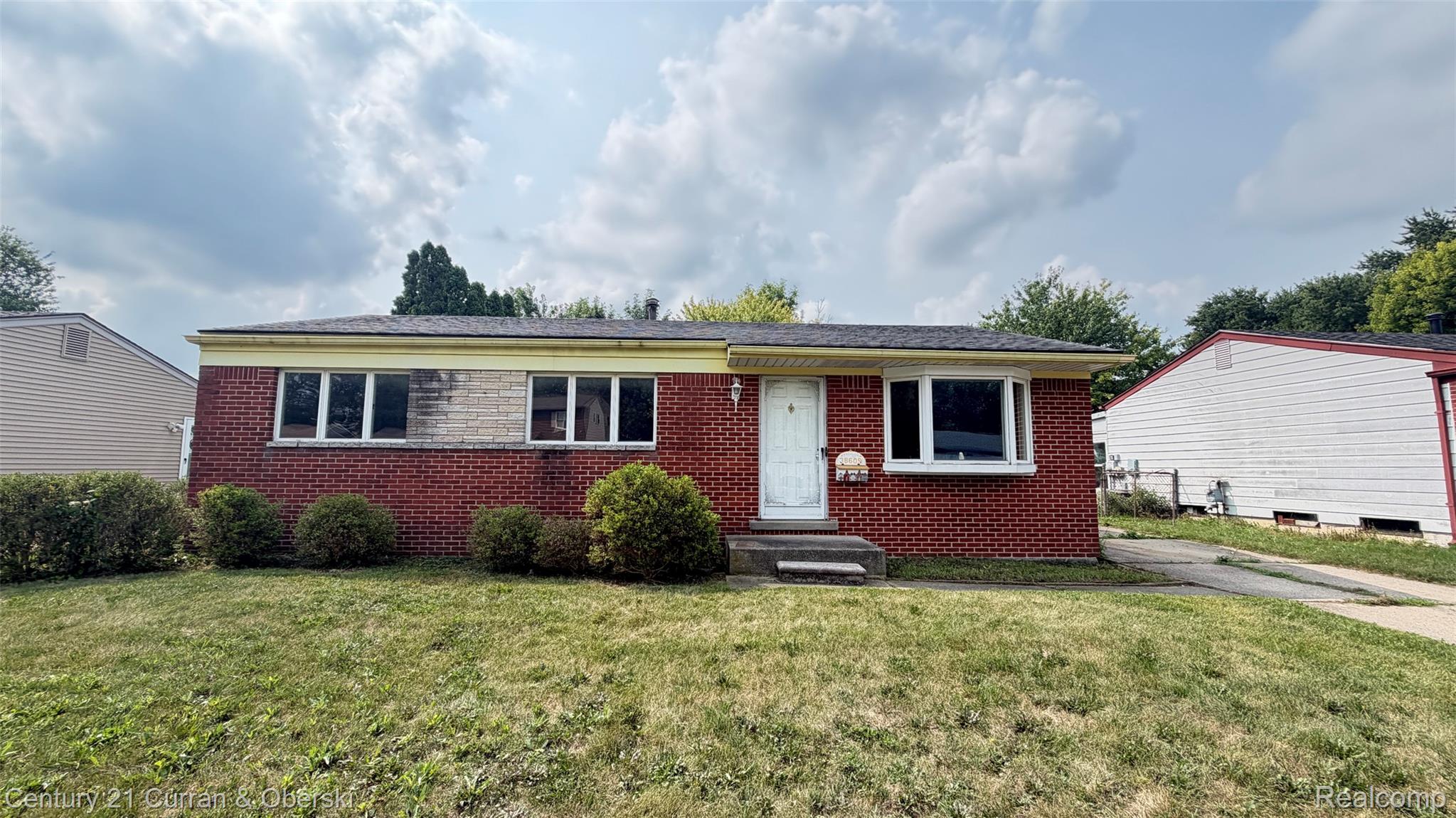 38609 Scott Drive Property Photo 1