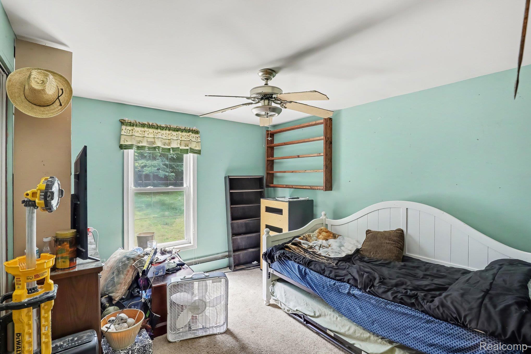 6323 Hough Road Property Photo 11