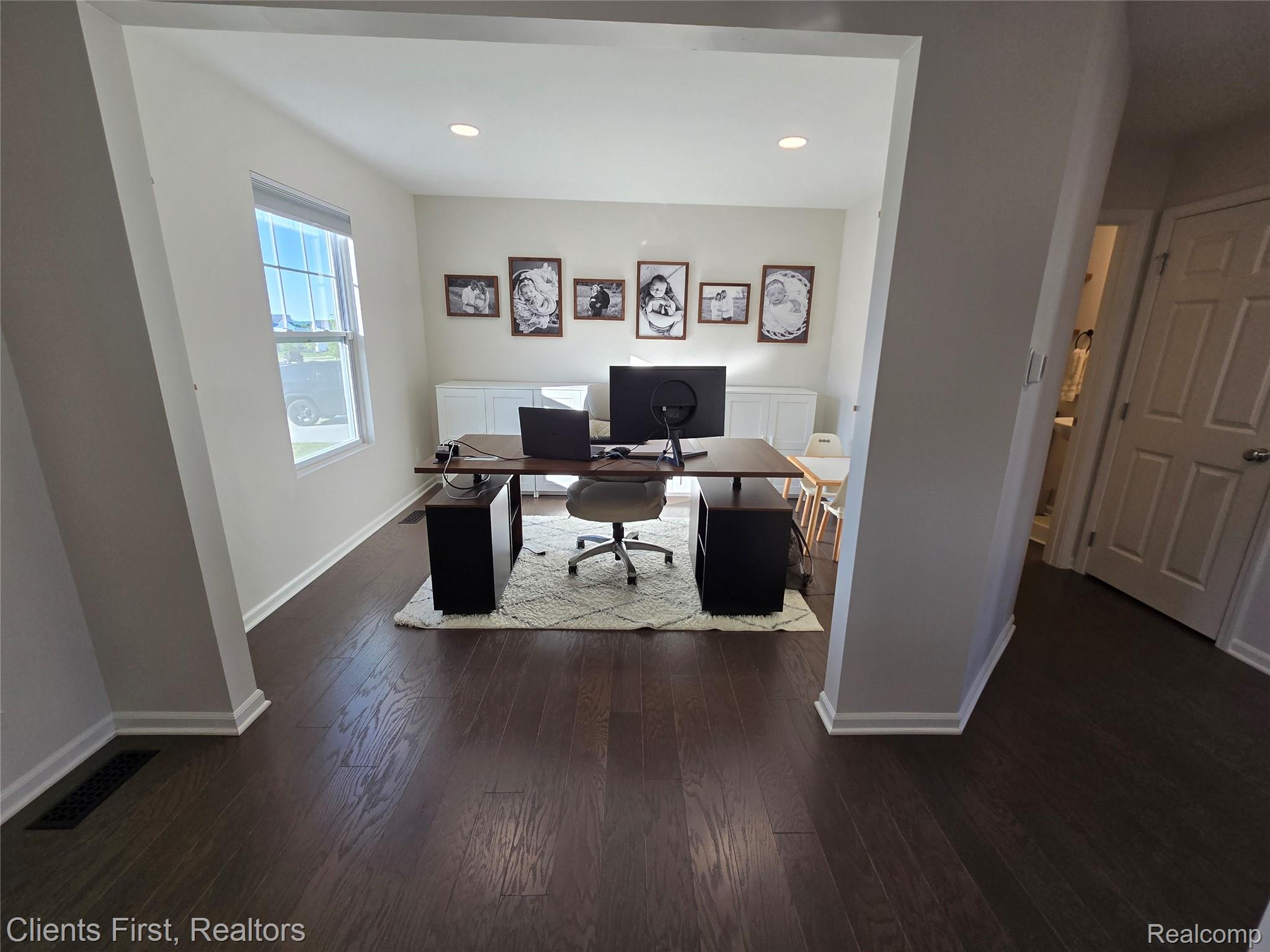 291 Quartz Way Property Photo 5