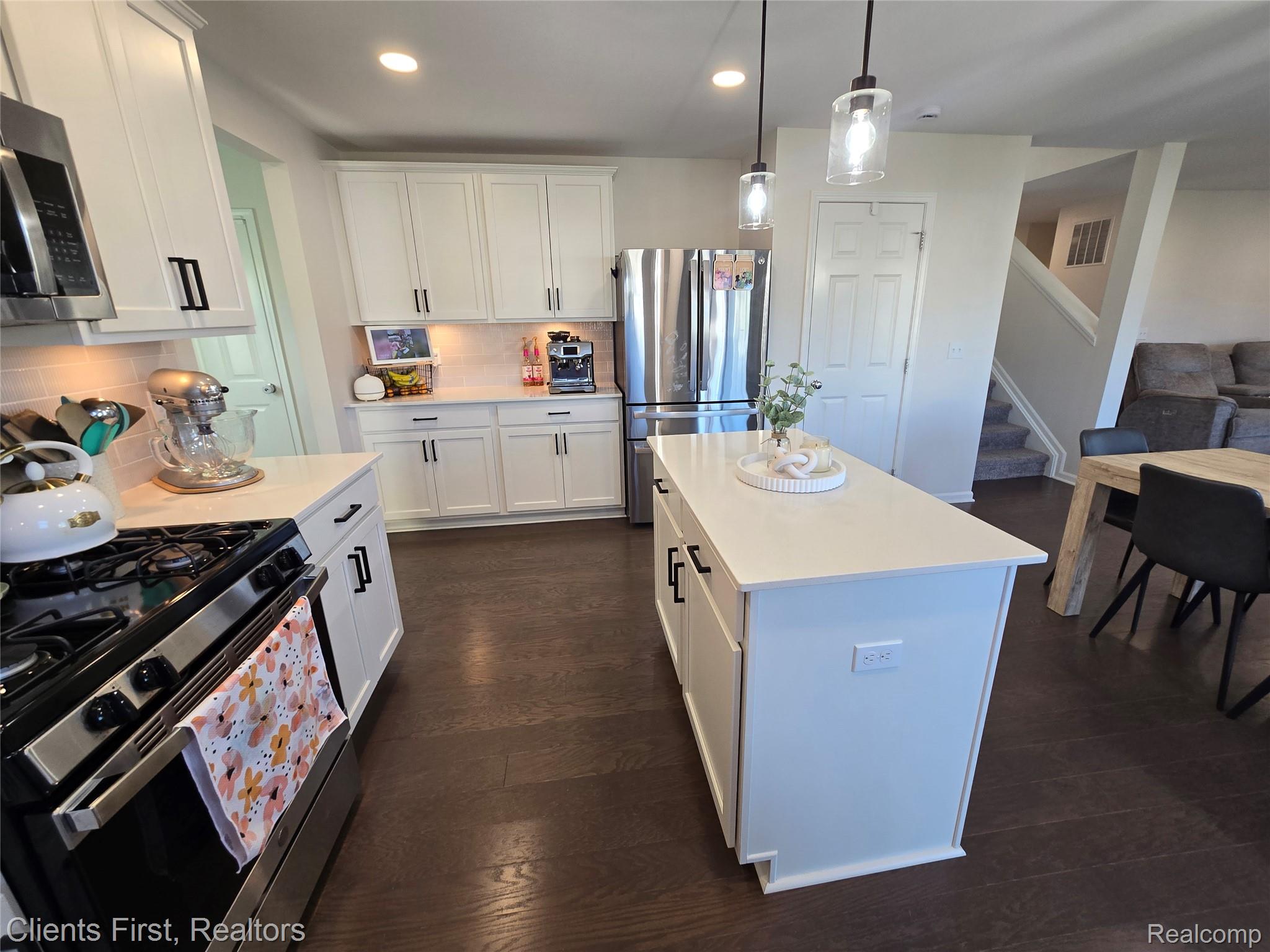 291 Quartz Way Property Photo 13