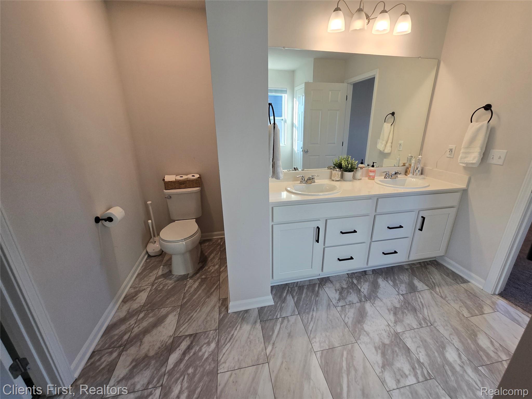 291 Quartz Way Property Photo 24