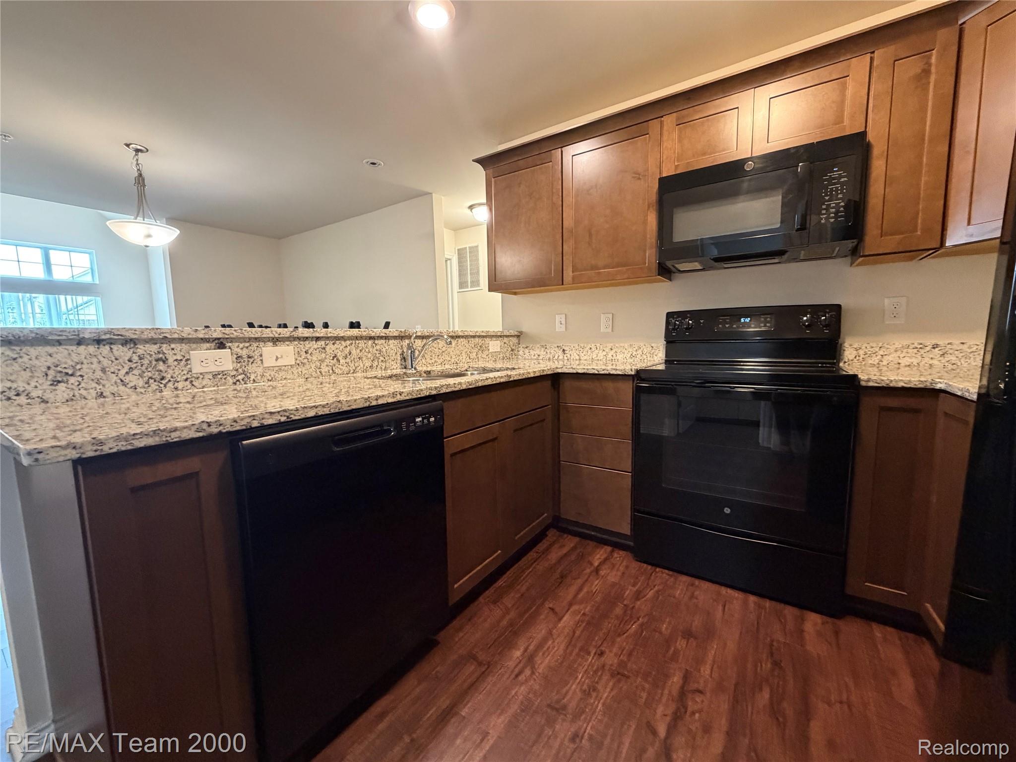 45702 Aragon Property Photo 17