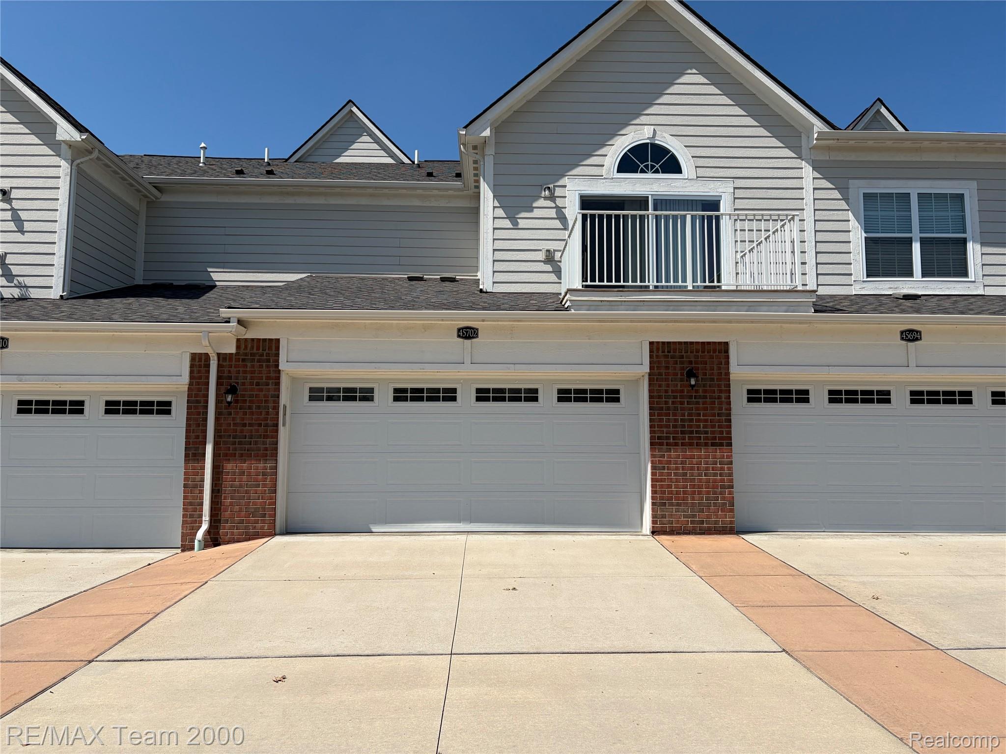 45702 Aragon Property Photo 32