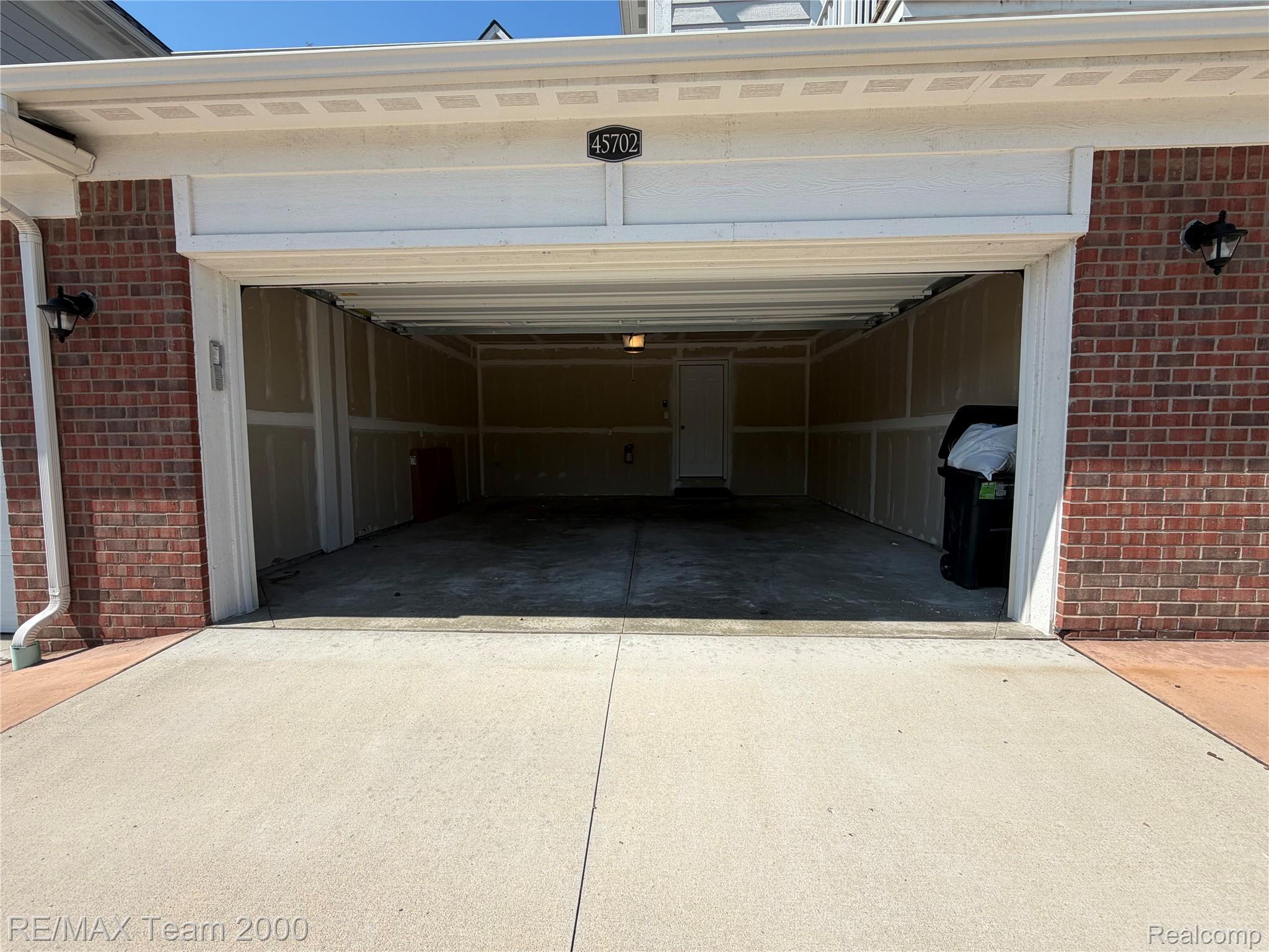 45702 Aragon Property Photo 33