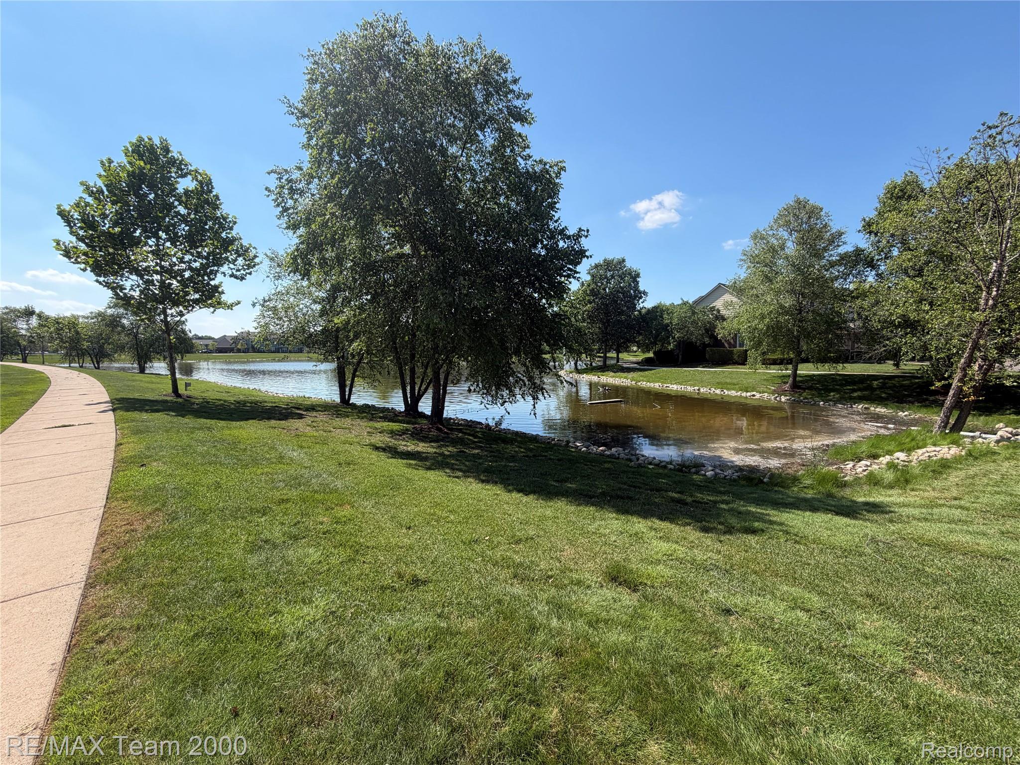 45702 Aragon Property Photo 34