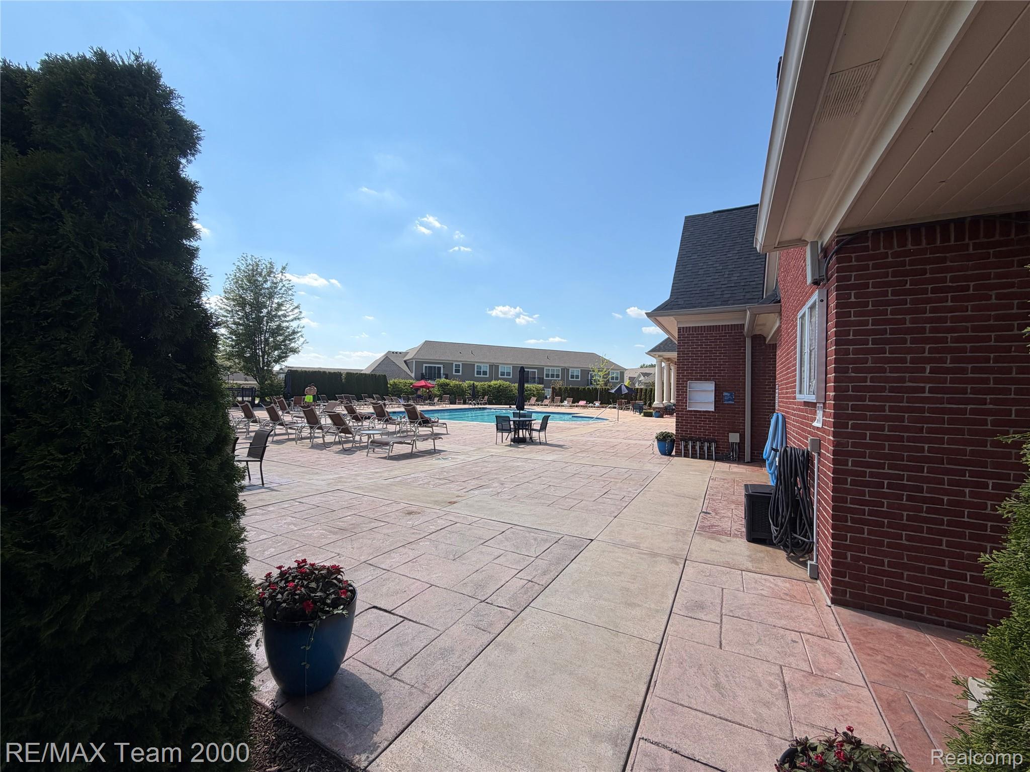 45702 Aragon Property Photo 46