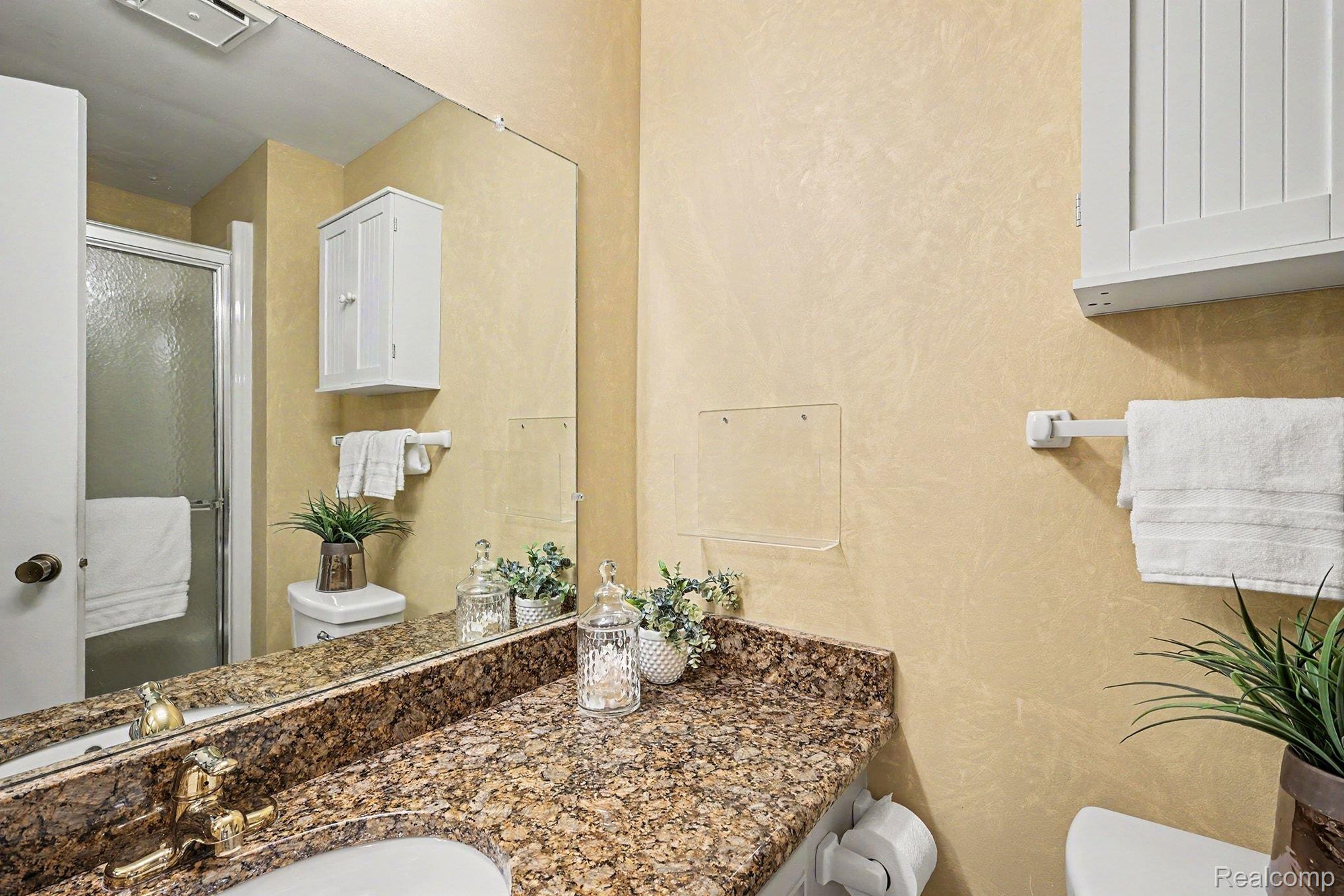 7320 Balsam Court Property Photo 24