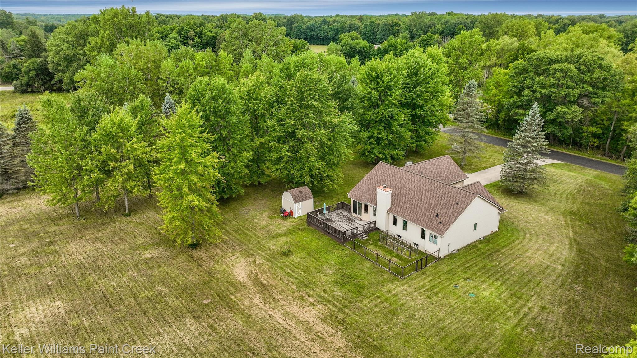 210 Mayfield Property Photo 51