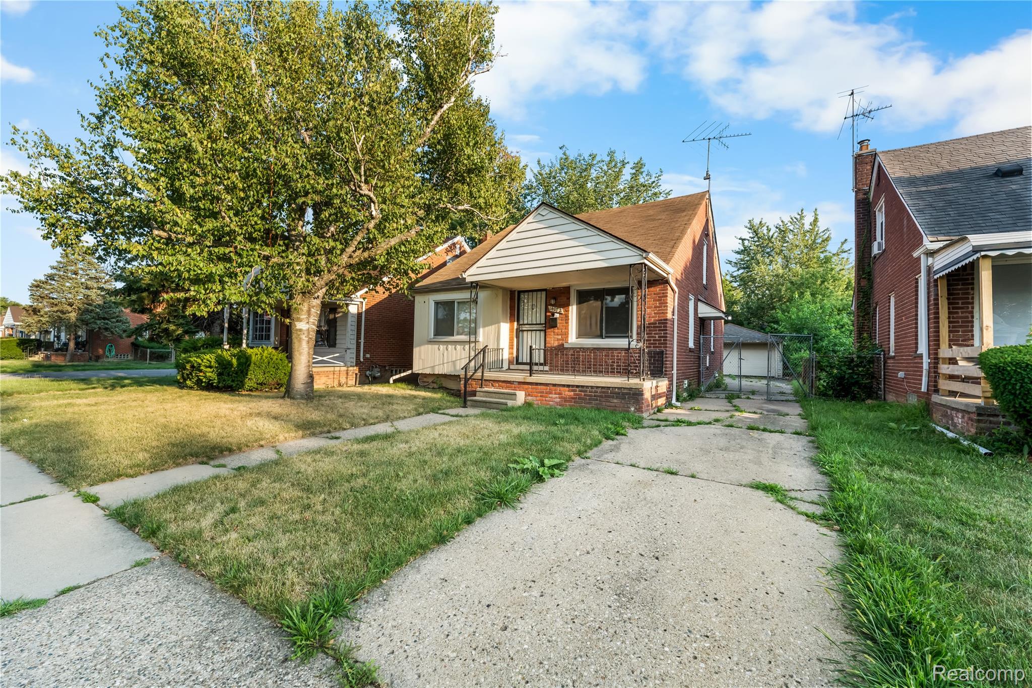 14072 Carlisle Street Property Photo 2