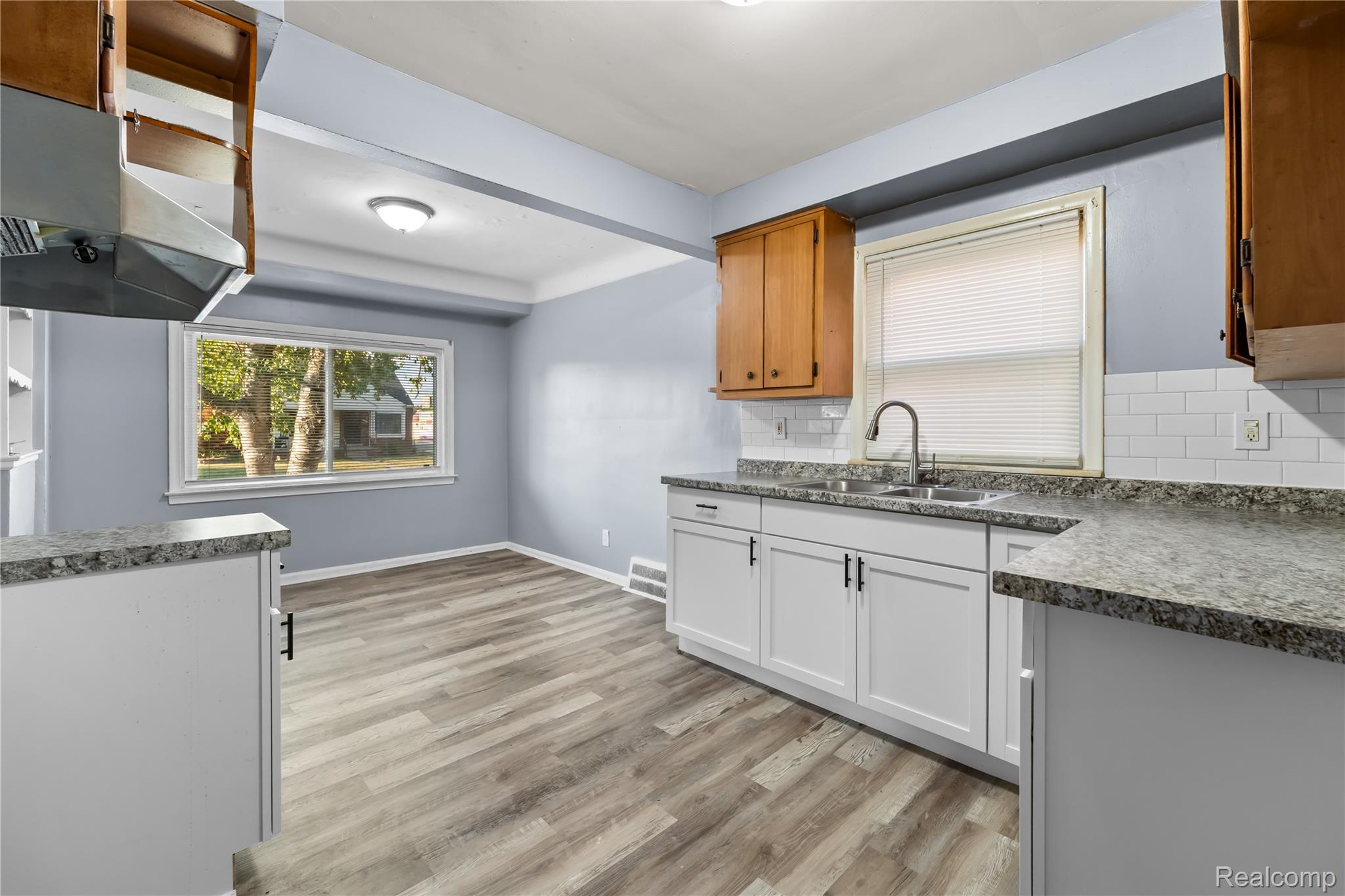 14072 Carlisle Street Property Photo 5