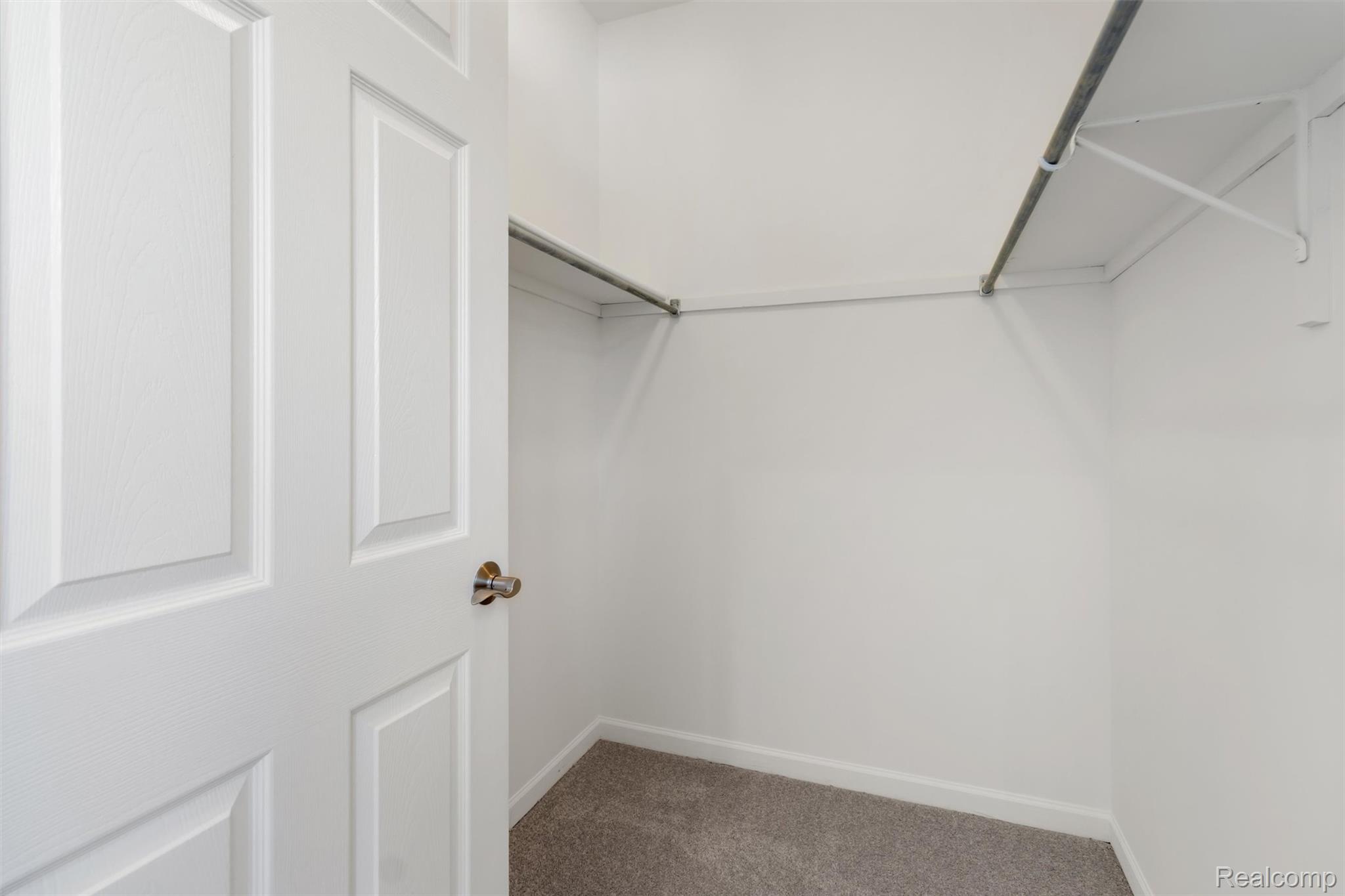 5593 Warrenshire Drive Property Photo 38