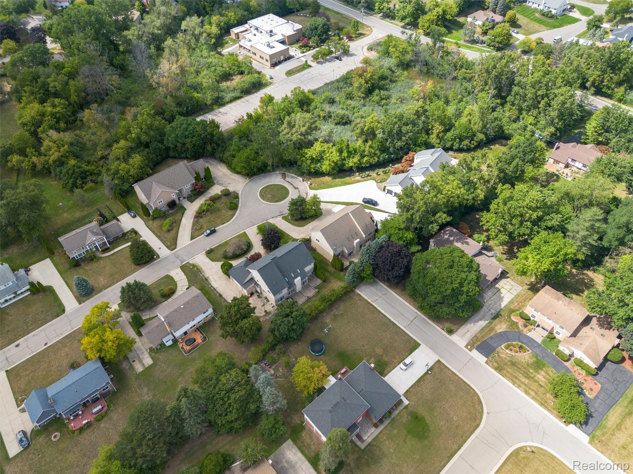 5593 Warrenshire Drive Property Photo 68