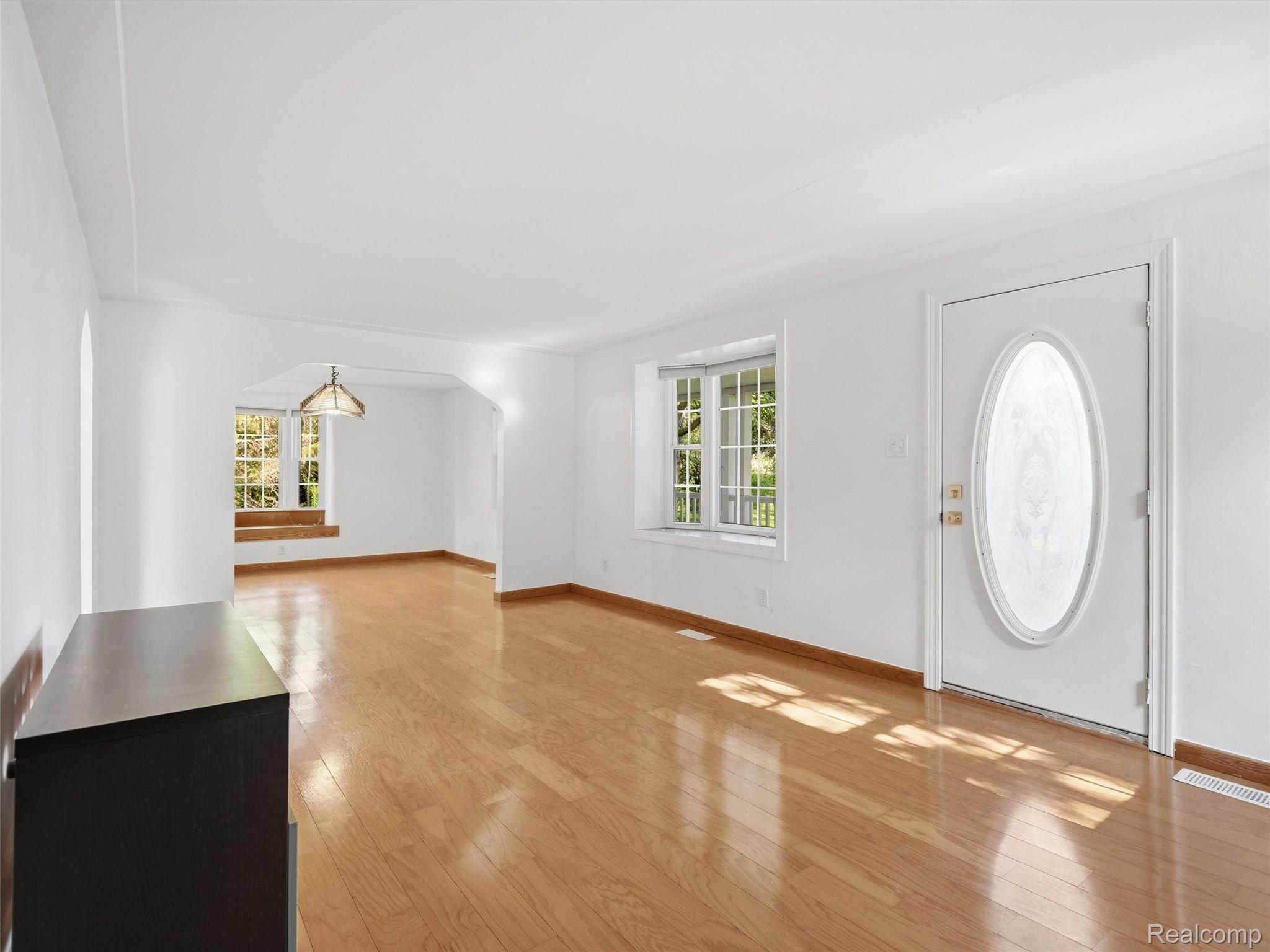 1700 Warren Road Property Photo 4