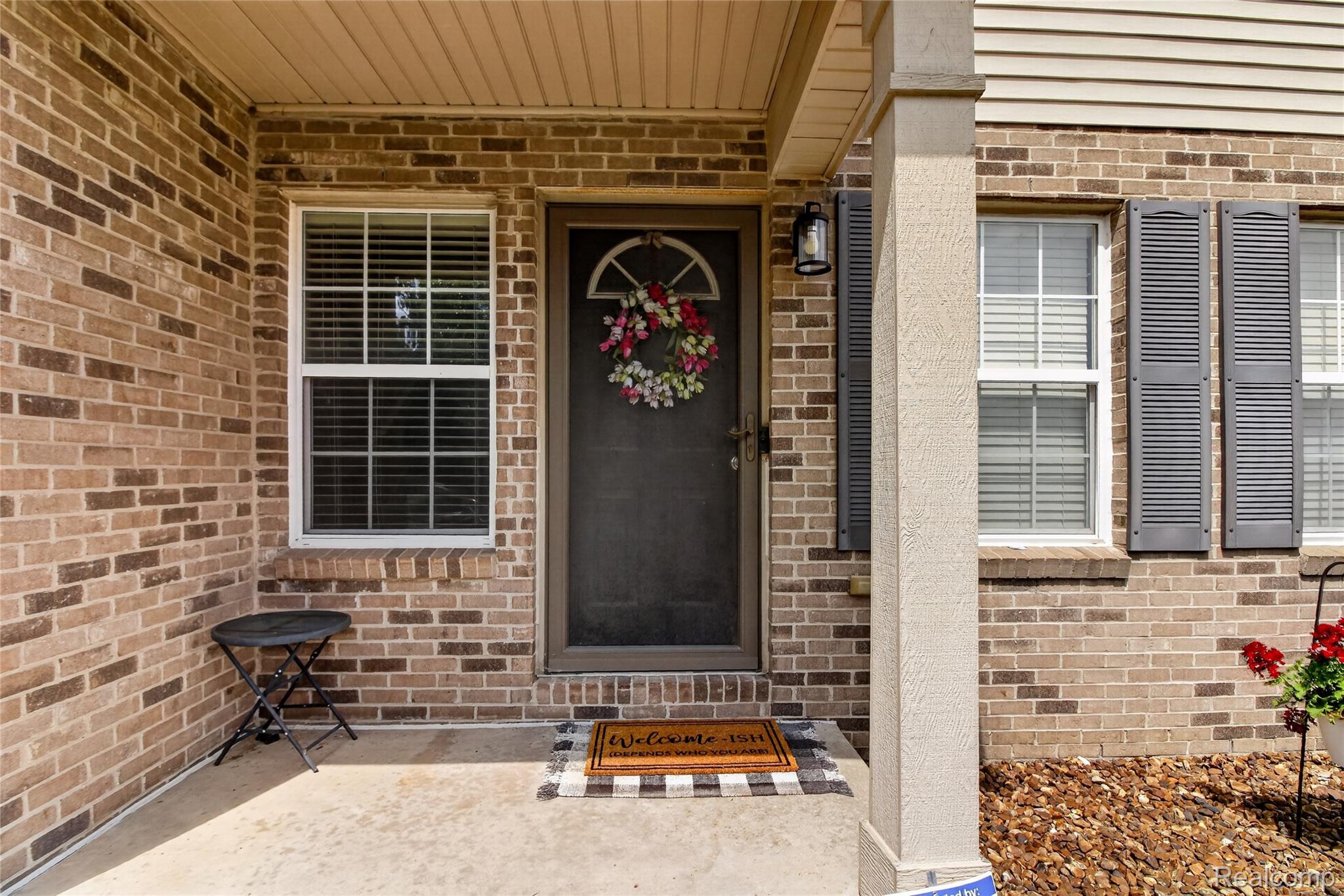 26830 Parkside Drive Property Photo 4