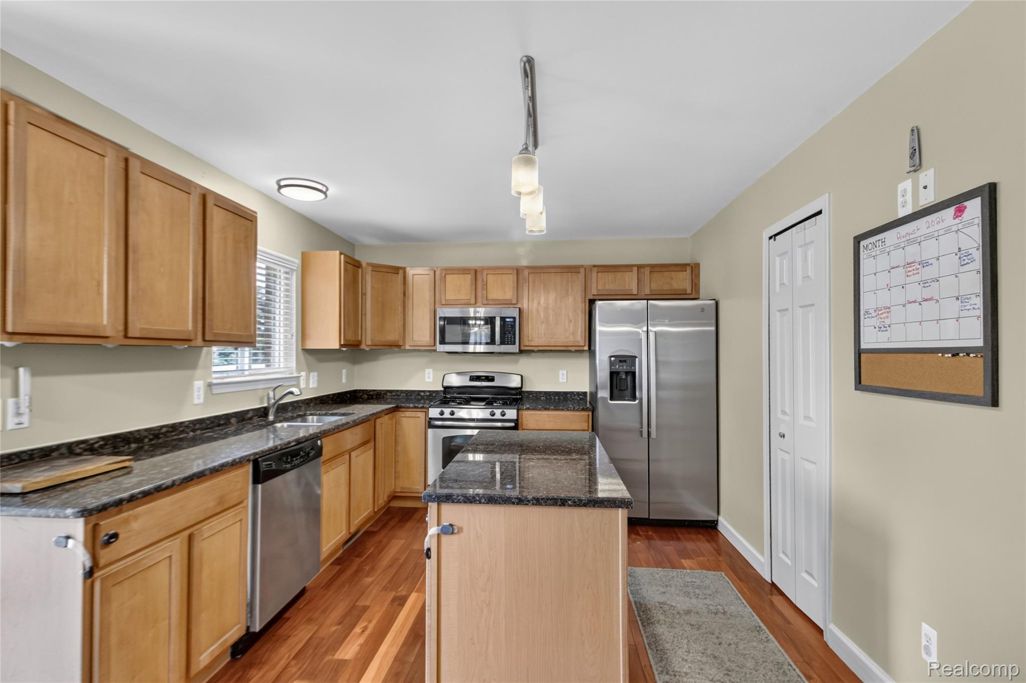 26830 Parkside Drive Property Photo 14