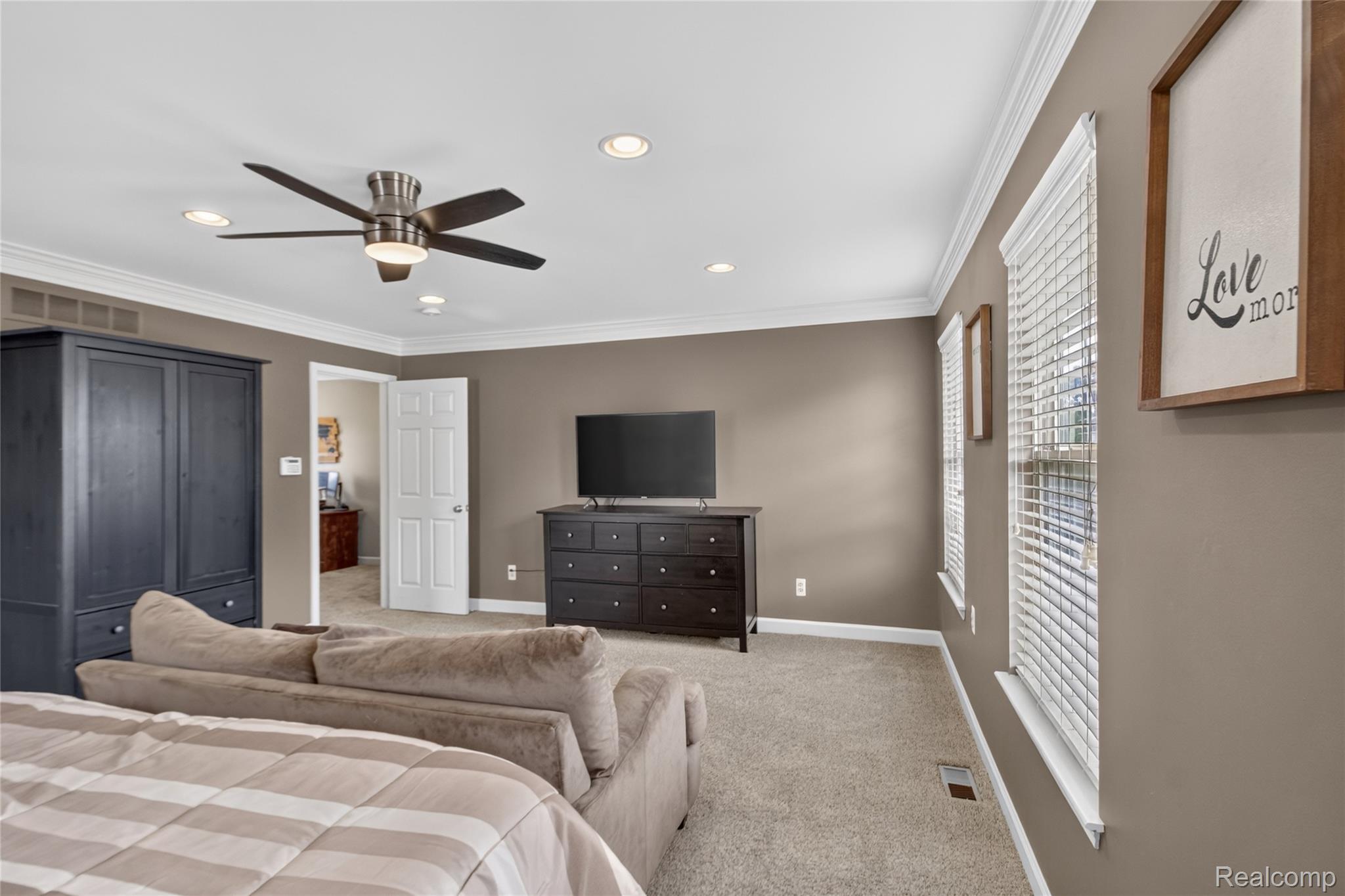 26830 Parkside Drive Property Photo 23