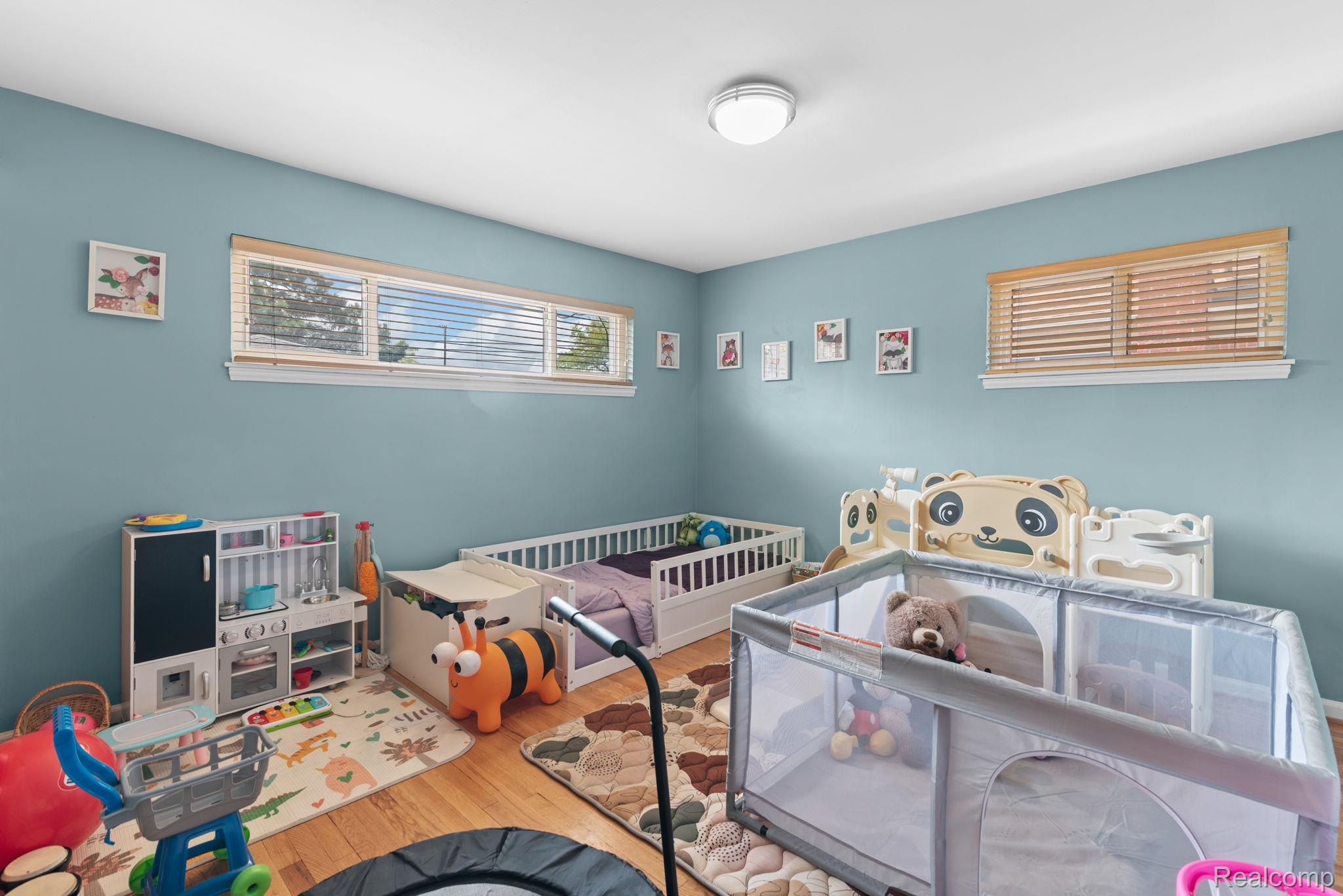 15253 Meyer Avenue Property Photo 15