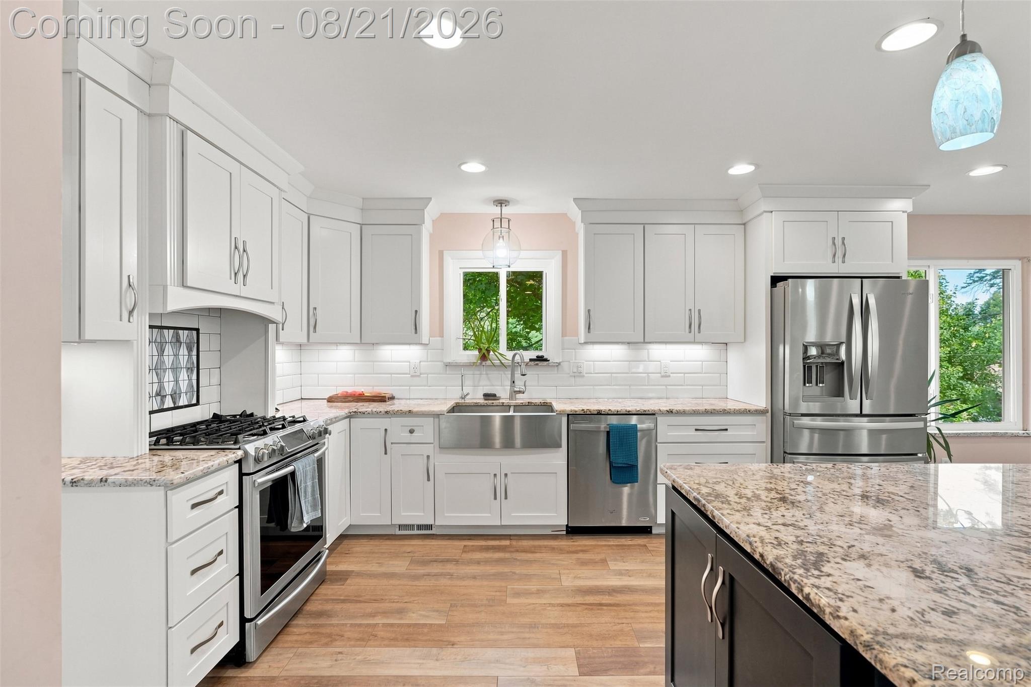6060 Ford Road Property Photo 10