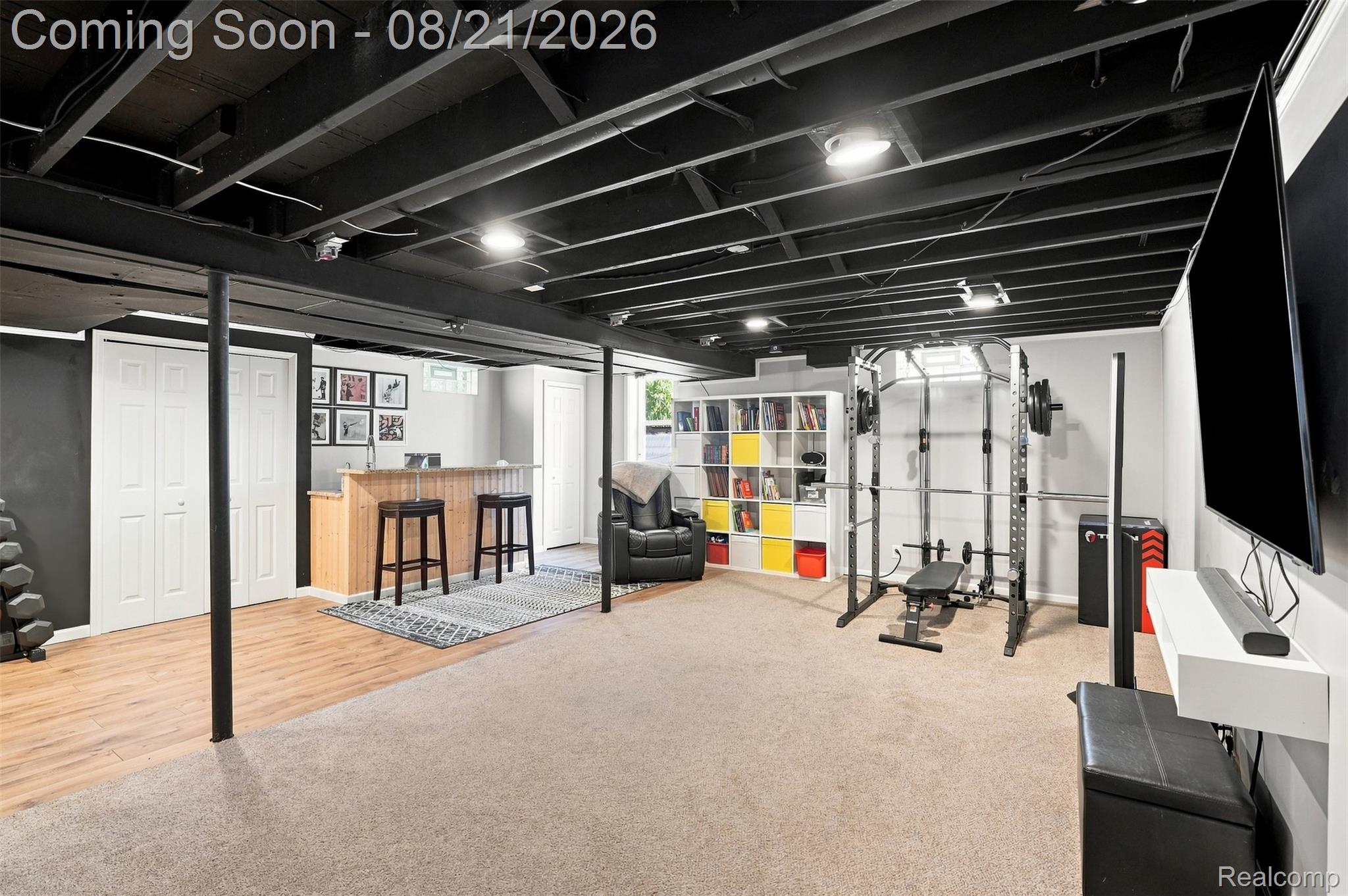 6060 Ford Road Property Photo 31