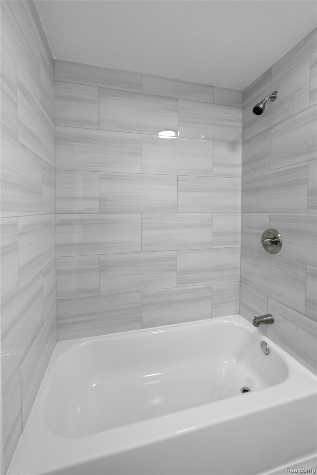 5961 Bluehill Street Property Photo 11
