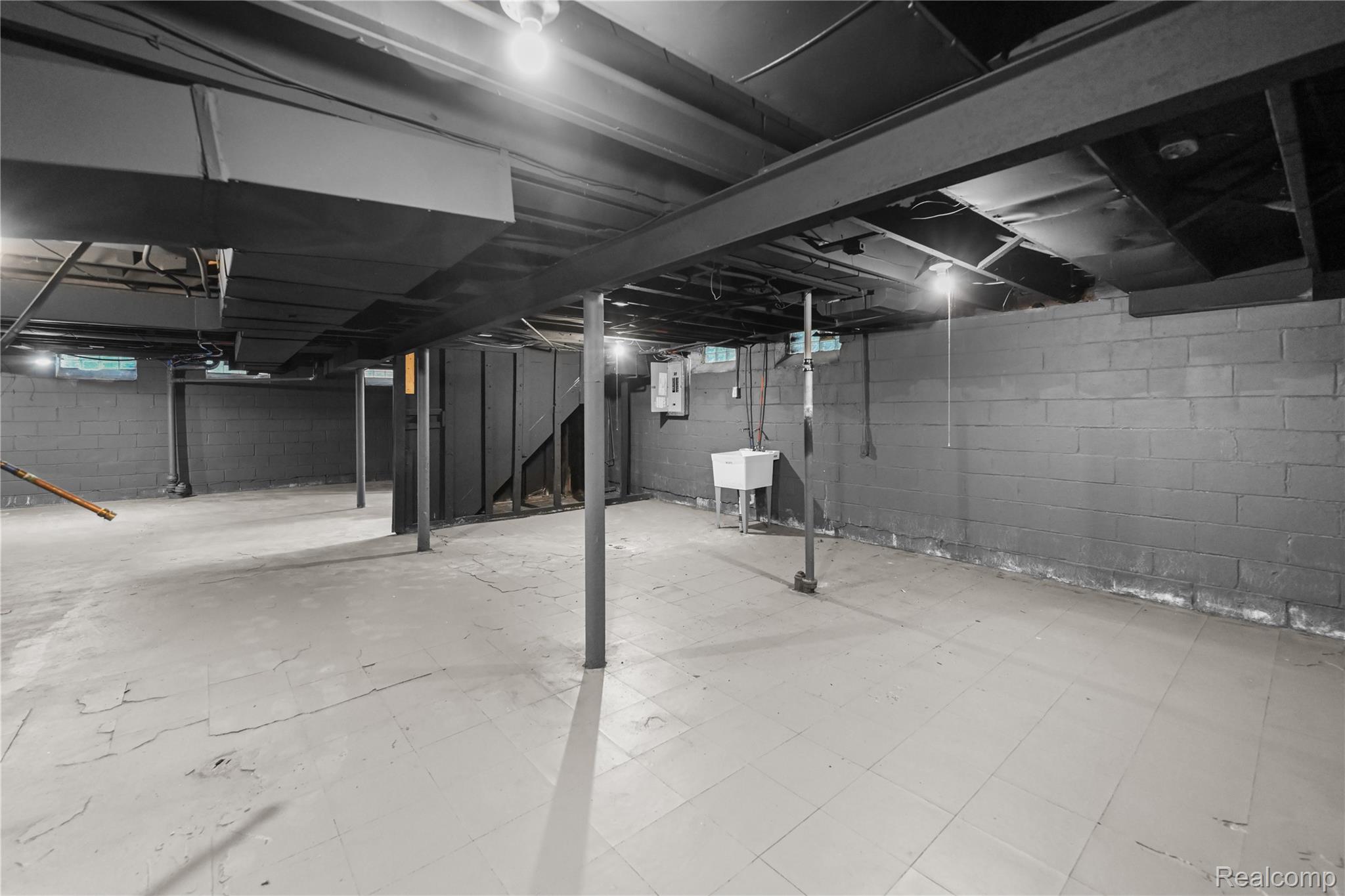 5961 Bluehill Street Property Photo 16