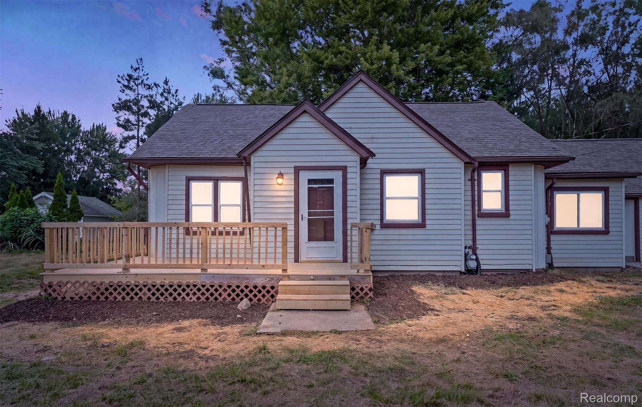 15564 Almont Road Property Photo 1