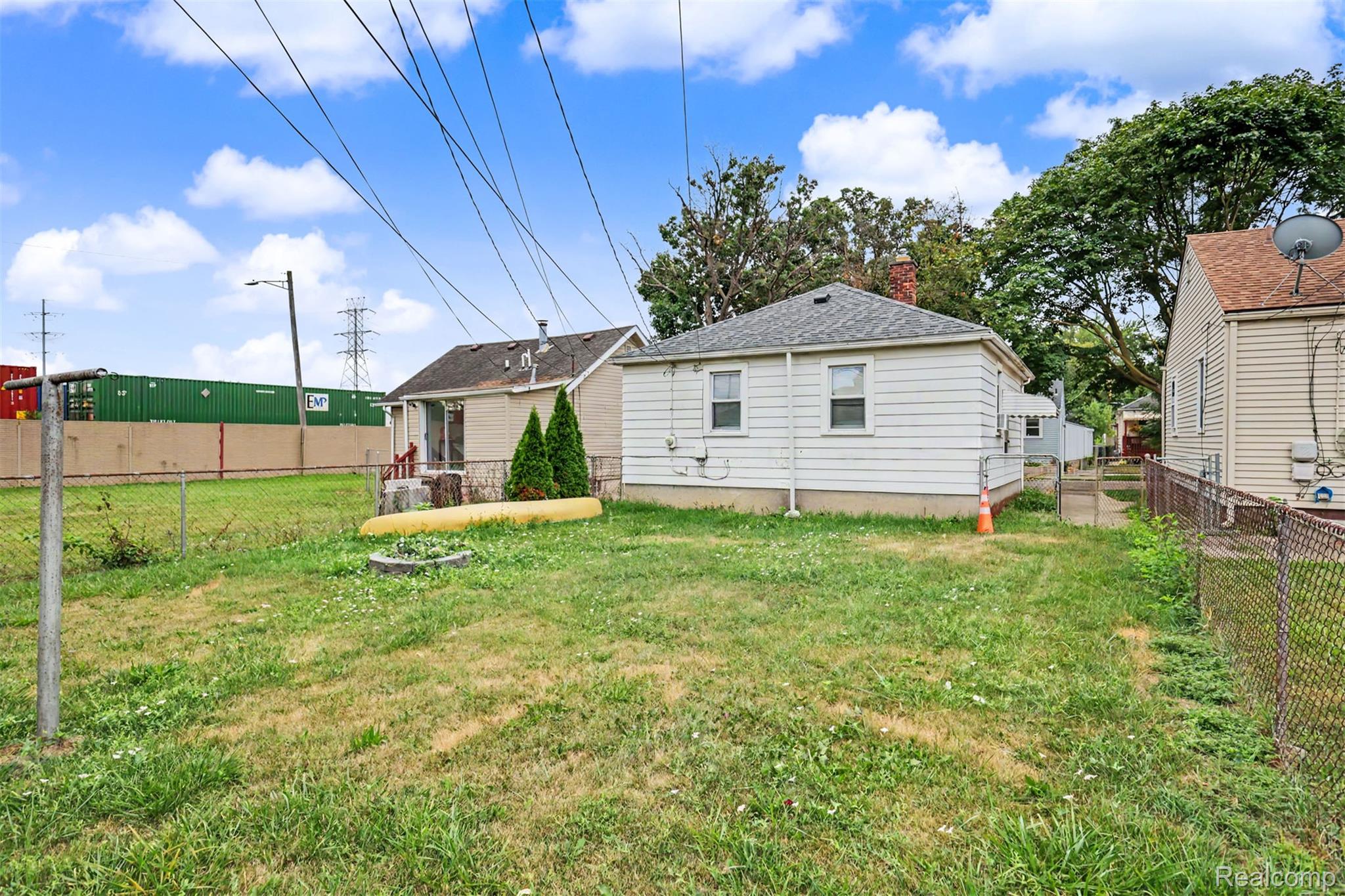 1770 Arlington Avenue Property Photo 20